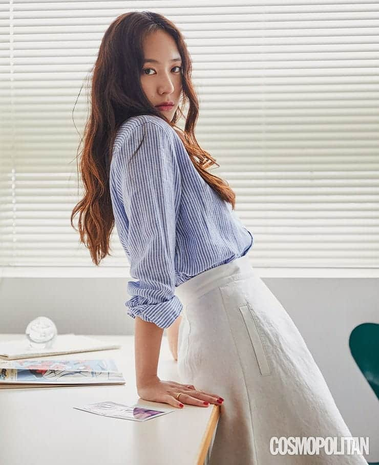 Just a girlさんのインスタグラム写真 - (Just a girlInstagram)「Krystal For @vousmevoyez Cosmopolitan Magazine April Cover Issue 💜 . . . . . #크리스탈 #Krystal #정수정 #JungSooJung #koreangirl #맞팔 #셀스타그램 #셀카 #얼스타그램 #데일리 #선팔 #인스타그램  #f4f  #like4like #ootd  #おしゃれ #オシャレ #いいね返し #フォロー #韓国人 #韓国 #セルカ #自撮り #ファッション #フォロー #koreanmodel #magazine #koreanstyle #koreanfashion #🇰🇷」3月25日 21時22分 - cecithegirl