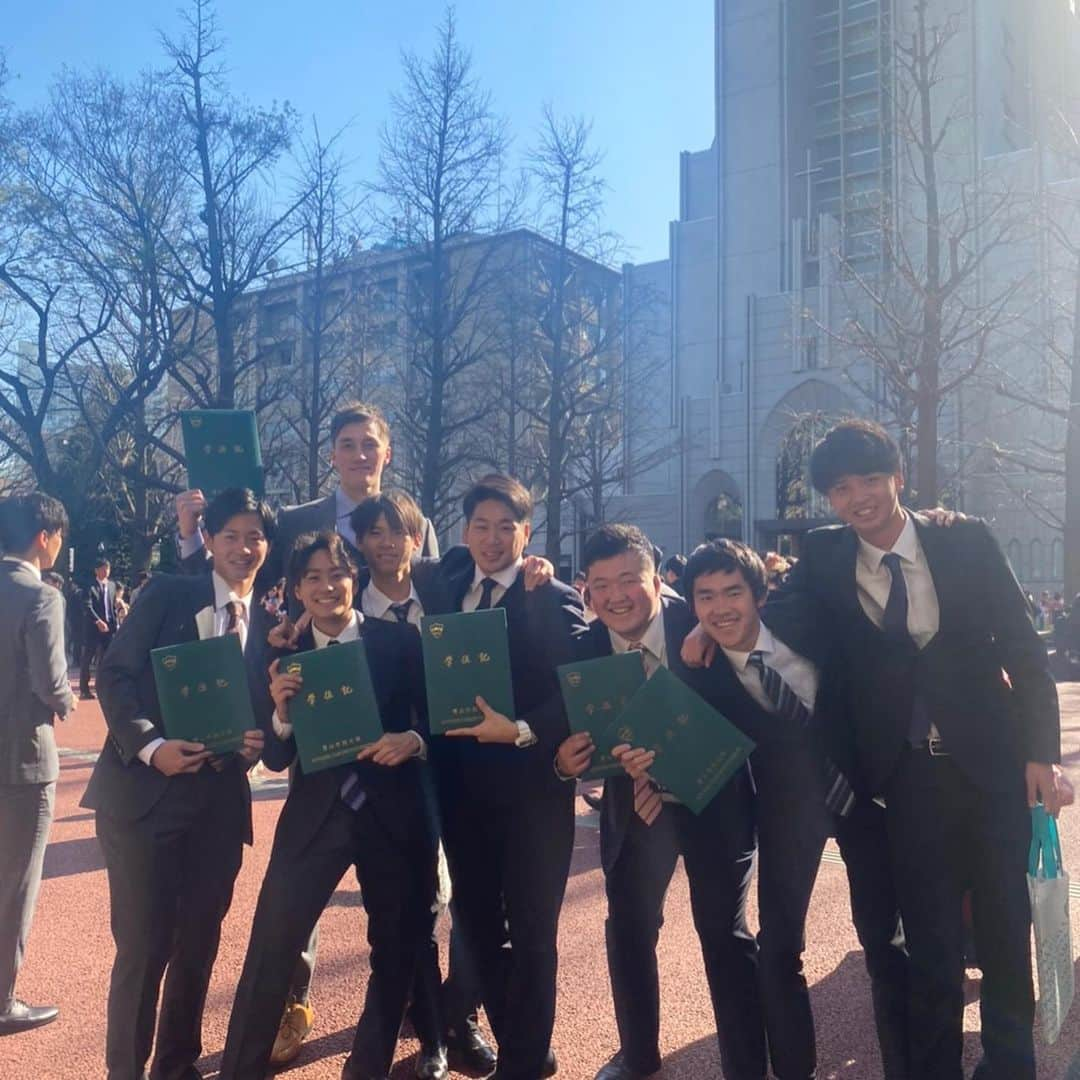 竹石尚人さんのインスタグラム写真 - (竹石尚人Instagram)「学部にも友達にも恵まれた😌 #総文」3月25日 21時37分 - naoto_takeishi