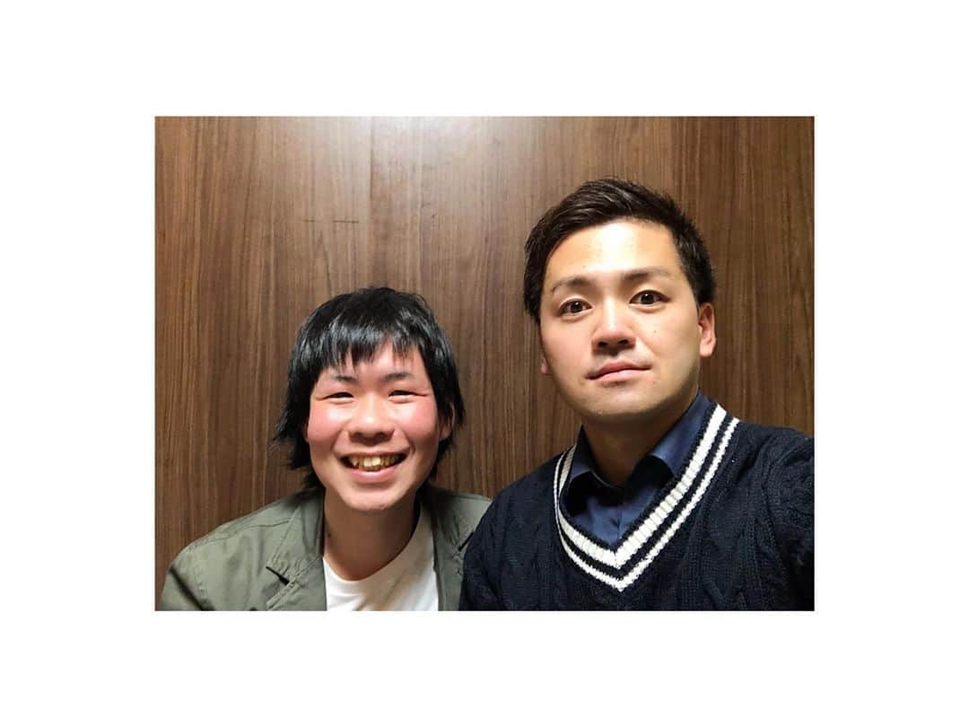 千代將太さんのインスタグラム写真 - (千代將太Instagram)「インスタライブ観てくれた皆さん、ありがとうございました。今こういう時に、皆様がワクワクしてくれたり少しでも明るい気持ちになり、また明日を迎えられるなら嬉しいです。ストーリーに今回は保存しておくので、観れなかった方は是非そちらでご覧ください^_^ またやります、その時にまた是非。#車掌 #3B #金八先生」3月25日 22時18分 - shota_chiyo_official