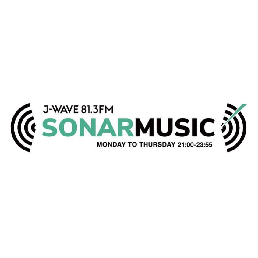 小笠原海さんのインスタグラム写真 - (小笠原海Instagram)「. 明日、3/26放送 J-WAVE「SONAR MUSIC  FEATURE TOPICS」に出演します！ たくさん話してきたので是非聴いてね🤤」3月25日 23時05分 - 927_kai