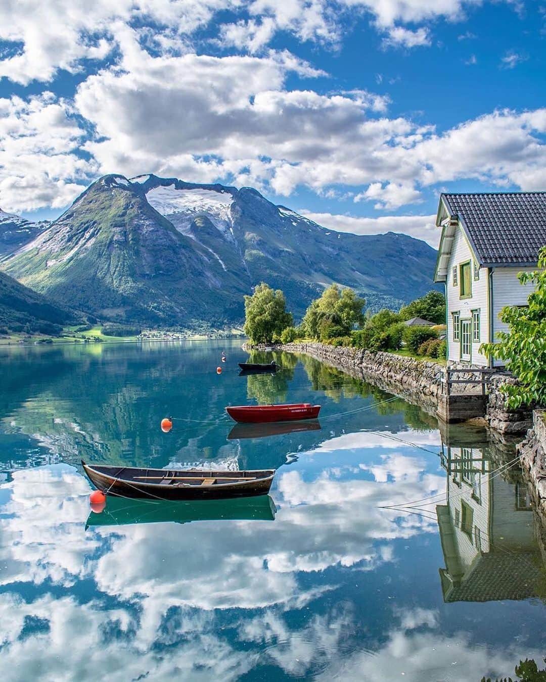 bestvacationsさんのインスタグラム写真 - (bestvacationsInstagram)「Which pic of Norway is your favourite, 1-2-3-4-5-6-7-8?😍 1. Hjelle - @reidar_nesje 2. Nordfjord - @umbetravel 3. Lofoten Islands - @88.optics 4. Lofoten Islands - @tomashavel 5. Stavanger - @svendsania  6. Tromsø - @vegasti1 7. Ålesund - @forberg100 . . . . #bestvacations #travel #travelcommunity #travelblog #travelblogger #travelphotography #nature #adventure #earth #vacation #vacations #paradise #honeymoon #wedding #destinationwedding #engagement #engaged #anniversary #newyear #TravelAwesome #lofoten #norway #oslo #europe #europa #naturephotography #landscapephotography」3月25日 23時27分 - bestvacations