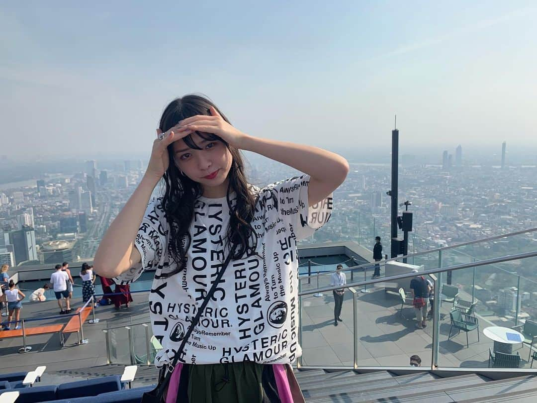 三品瑠香さんのインスタグラム写真 - (三品瑠香Instagram)「#MAHANAKHON #mahanakhonskywalk」3月25日 23時31分 - ruka_mishina