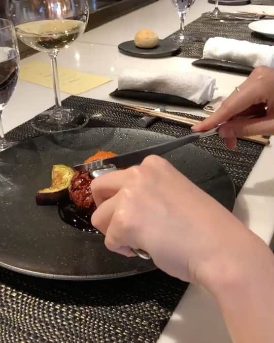 嶋村瞳のグルメインスタ