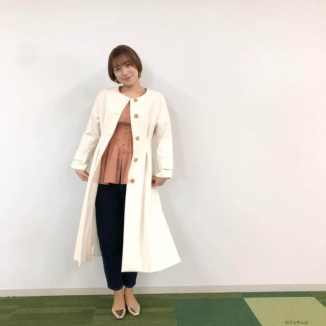 フジテレビ「めざましテレビ」さんのインスタグラム写真 - (フジテレビ「めざましテレビ」Instagram)「3月25日（水）きょう何着て行く？ ・ ファッション雑誌CanCamとコラボした お天気コーナー「きょう何着て行く？」 阿部華也子ちゃんの毎日のコーデを紹介♪ ・ 【きょうのコーデ】 コート　→#LAGUNAMOON 2万2000円 ブラウス→#LAGUNAMOON 1万２000円 パンツ→#ノーク 1万6000円 靴→#ダイアナ 1万2500円 ピアス→#モーヴバイステラ 2900円 ・ 【コーデのポイント】 今シーズン豊富に出ている長め丈トップスのコーデ👗 ウエストから裾が広がったペプラムブラウスなら シルエットにメリハリができてバランスよく着こなせます👀✨ アクティブに動きたい日はデニムを合わせて きれいめカジュアルに👖 ・ #めざましテレビ #きょう何着て行く？ #阿部華也子 #今日のコーデ#コーデ #CanCam #今日のファッション#ootd #きょう何着て行く？は月〜金朝6時22分ごろ放送！」3月26日 1時32分 - mezamashi.tv