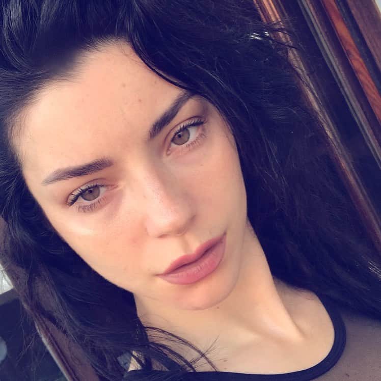 Merve Boluğurのインスタグラム