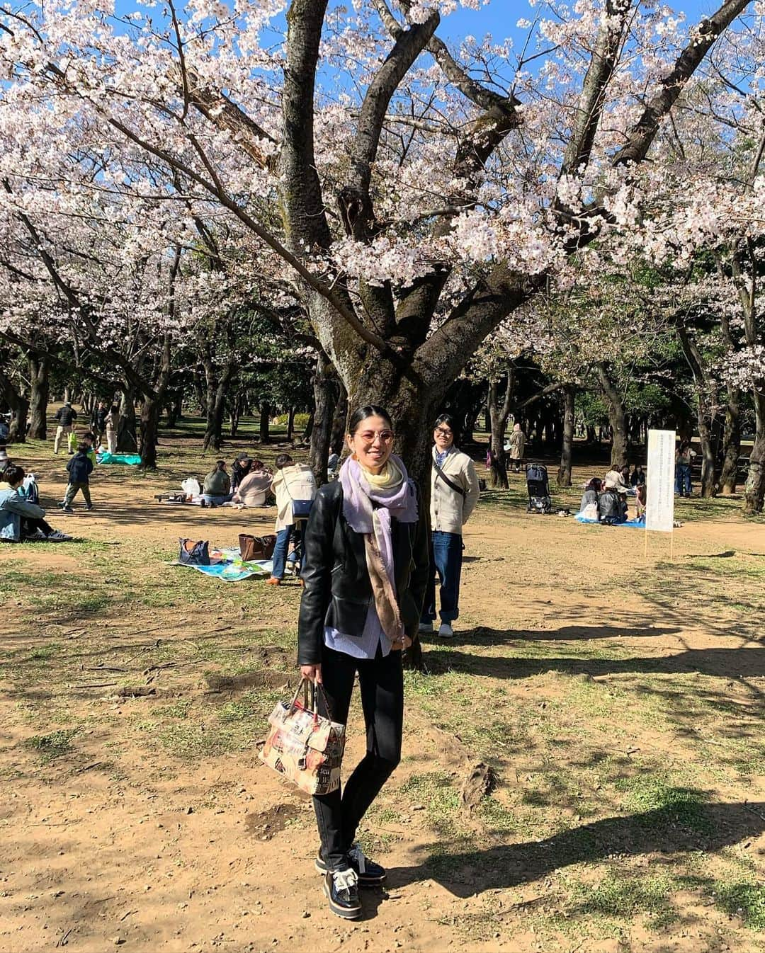 日高大地さんのインスタグラム写真 - (日高大地Instagram)「先日の。 さくさくっと歩きながらのお花見散歩🌸🌸🌸 今日もとても気持ちの良いお天気☀️」3月26日 14時30分 - yoko92hidaka