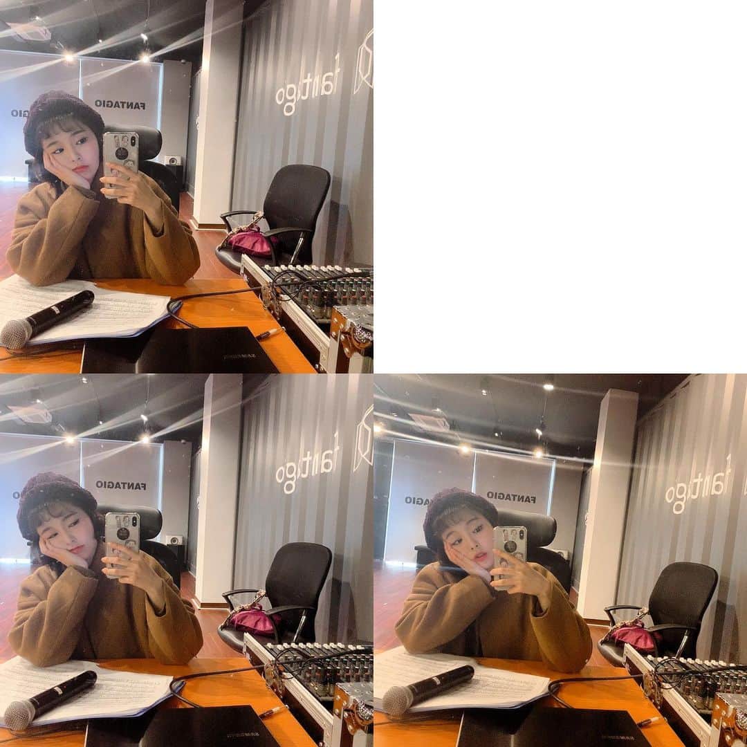 ソヨンのインスタグラム：「ㄴcut📸 . . . 고맙습니다! 뜨요 지은언니가 떠준 내가 가장 좋아하는 보라색 모자💜 #뜨개질요정 #세상행복 그럼 다시 연습하러...🙋🏻‍♀️」