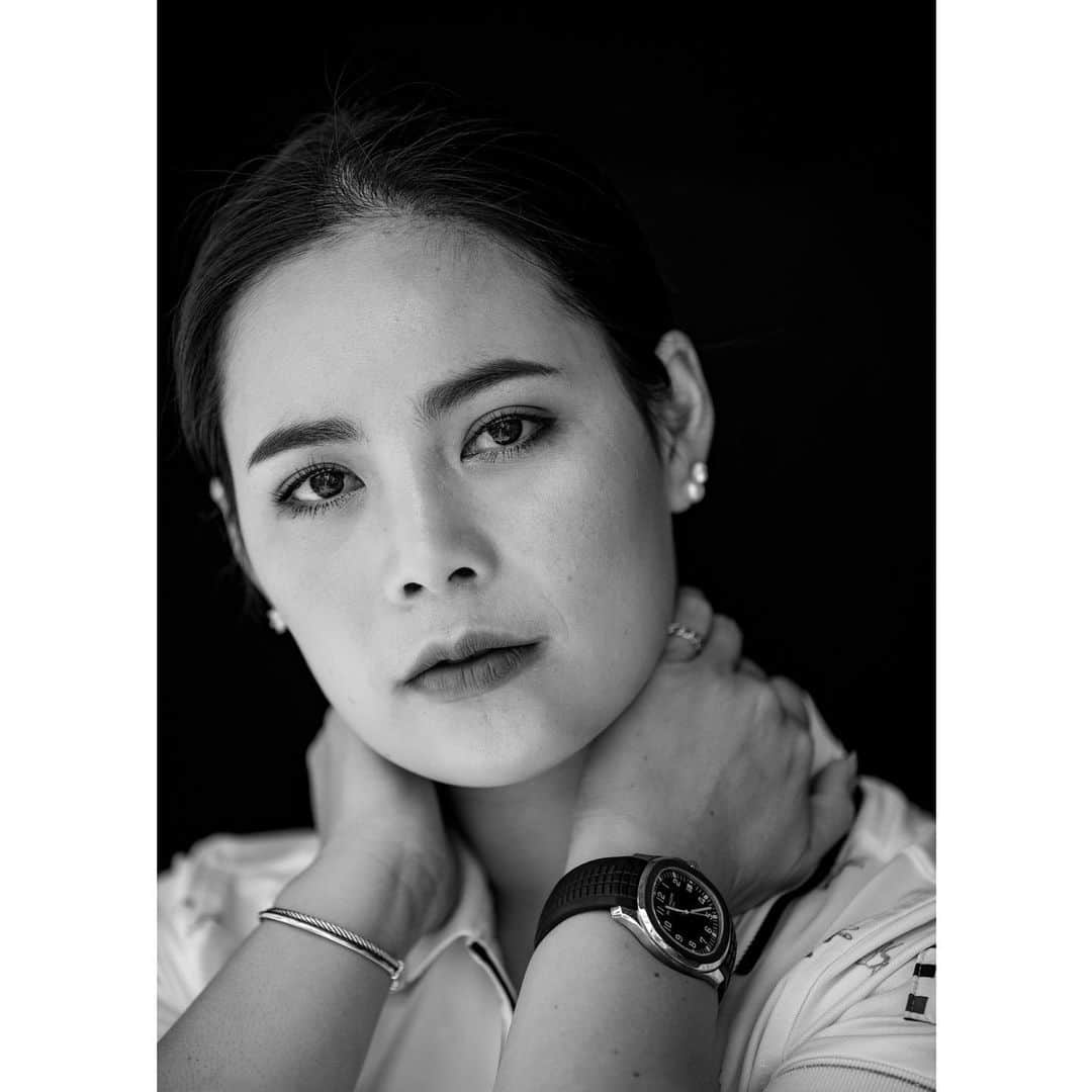モリヤ・ジュタヌガーンのインスタグラム：「Thank you 🙏🏼 Cr: @thenapat_photographer @lofficielthailand​ #momoriya」