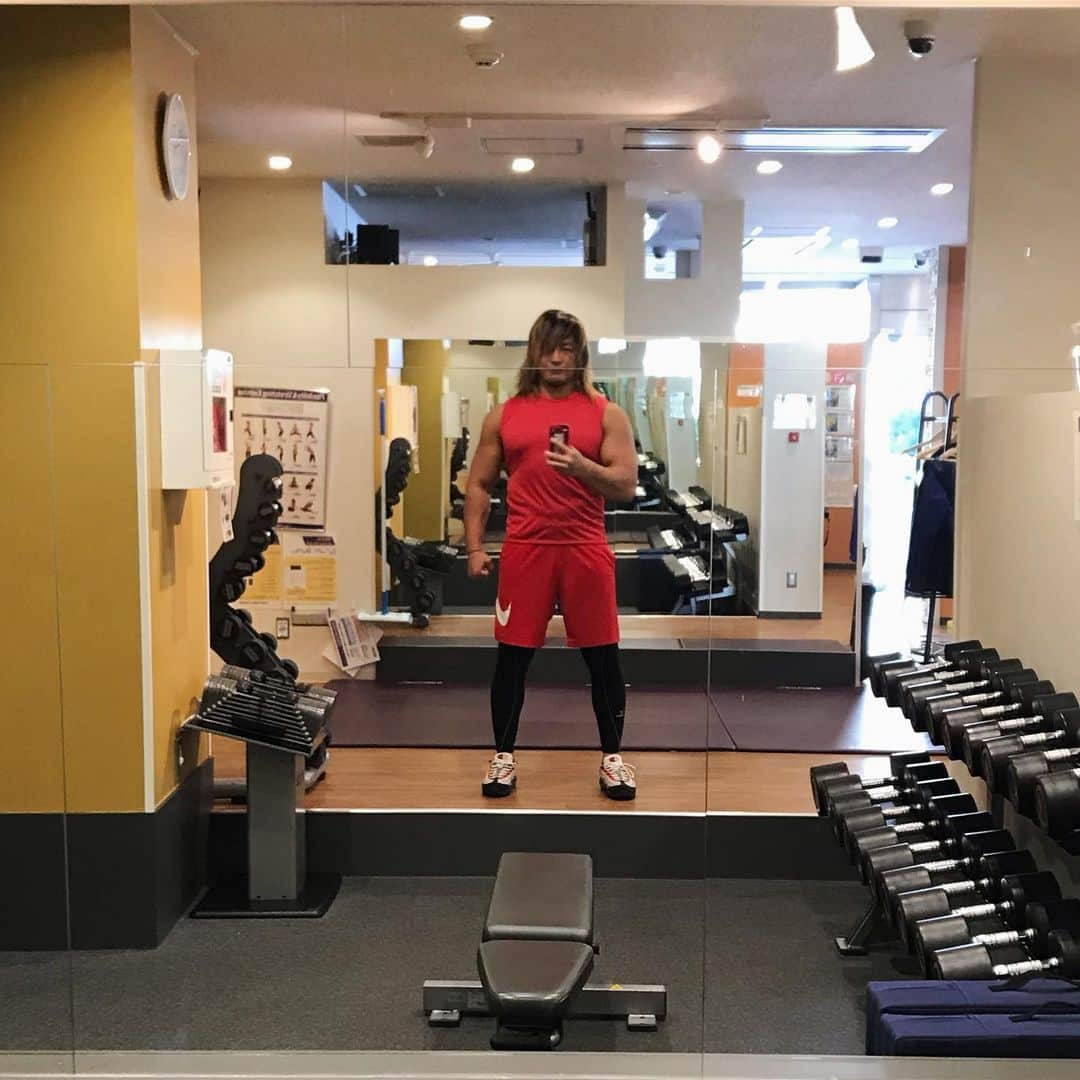 棚橋弘至さんのインスタグラム写真 - (棚橋弘至Instagram)「朝トレ👍 #workout」3月26日 10時54分 - hiroshi_tanahashi