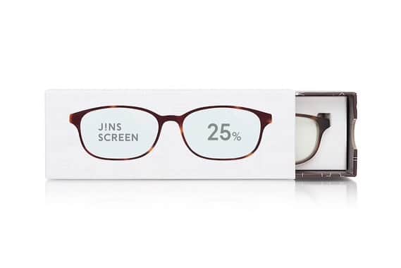 JINSさんのインスタグラム写真 - (JINSInstagram)「Reduce digital eyestrain after long screen time. We're giving 10% off all boxed JINS SCREEN: ready-to-go non-rx computer glasses.  Get yours at jins.life/readytogo and use code: JINSSCREEN (expires 5/3)」3月26日 11時32分 - jins.usa