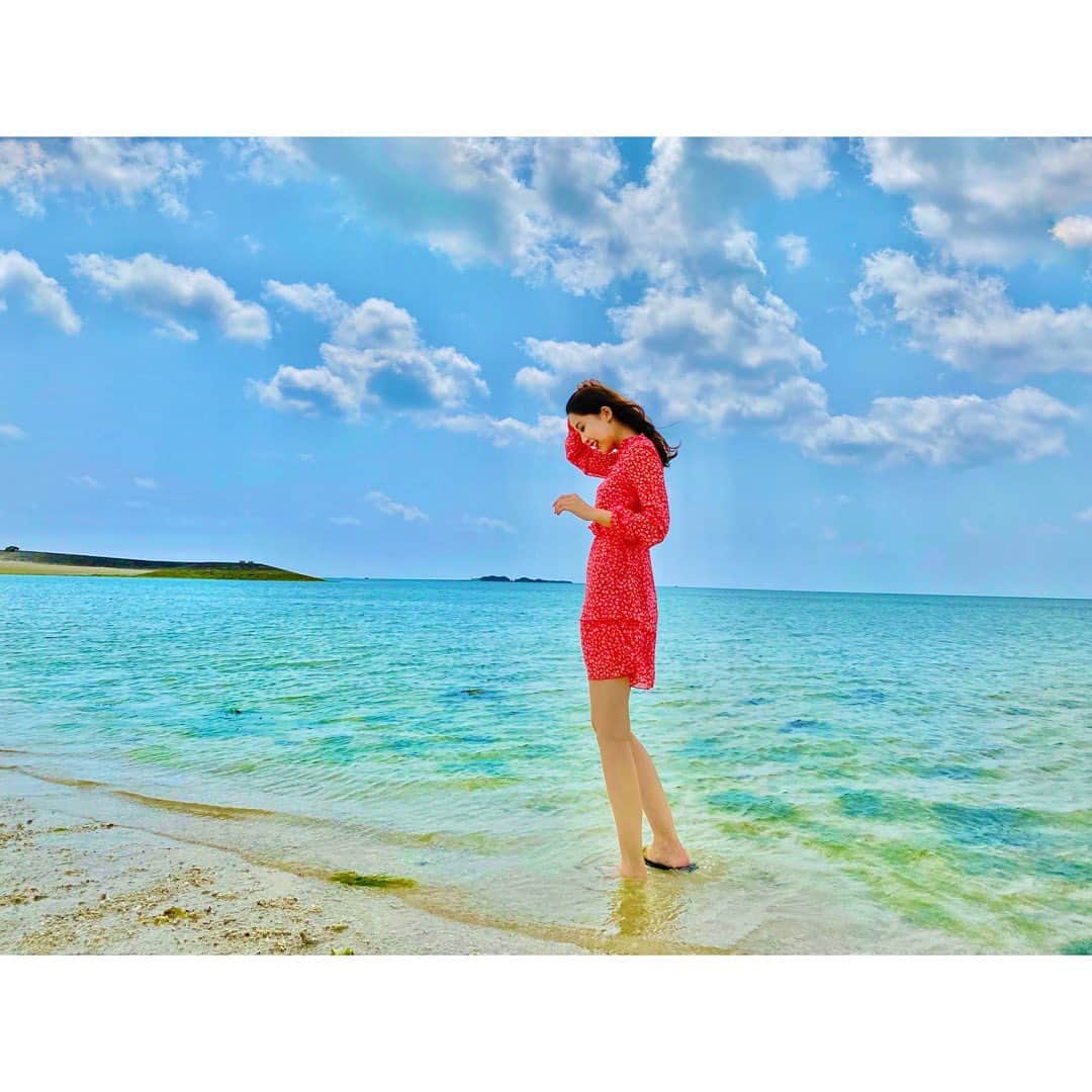 のインスタグラム：「﻿ ﻿ ﻿ 海と宮古そばと、シーサー👹﻿ ﻿ ﻿ ﻿ ﻿ ﻿」