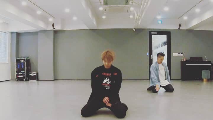 JaeWon Shimのインスタグラム：「🦋」