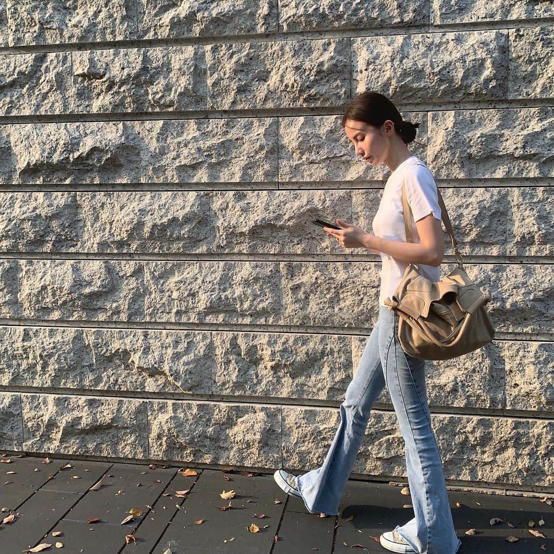 チャン・チュンニンのインスタグラム：「多曬曬太陽 增強免疫力  @thejudychen 攝 ♥︎」