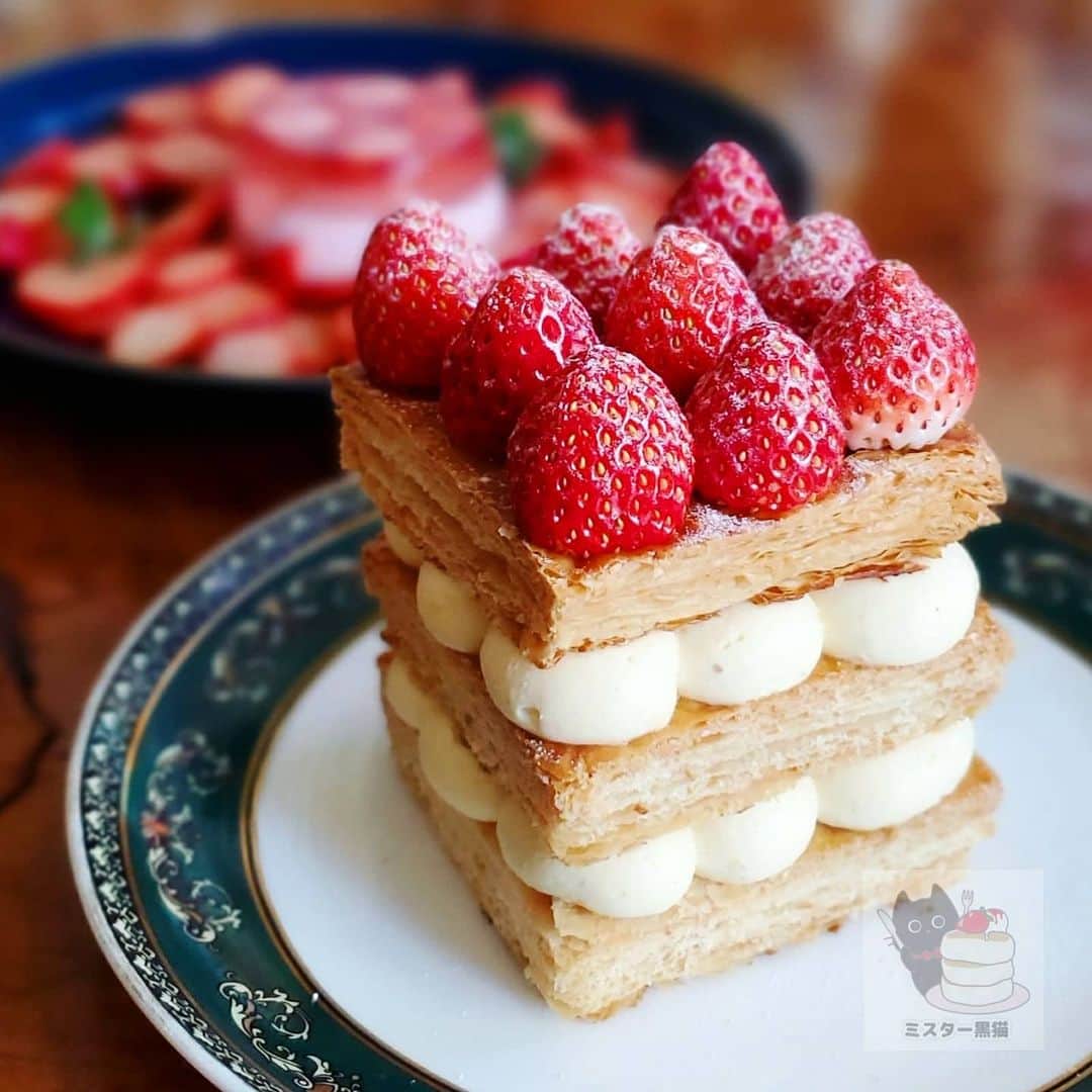 ミスター黒猫（黒猫仙人）のグルメインスタ