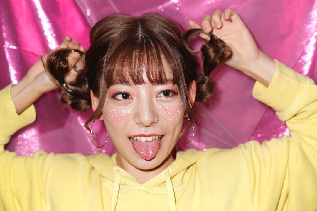 のインスタグラム：「✨早稲美学生作品✨ 20D スゴウ　リナ #作品撮り #ポートレート#ヘアメイク#ヘアアレンジ #メイク#カメラ#撮影#撮影会#モデル撮影 #portrait #写真が好き #photooftheday #photographer #hairarrange #makeup #写真撮ってる人と繋がりたい #model#tokyo#japan#camera#カメラ好きな人と繋がりたい #写真好きな人と繋がりたい #美容師#美容学生#美容学校#一眼レフ#美容師さんと繋がりたい #美容好きな人と繋がりたい #早稲美#早稲田美容専門学校」