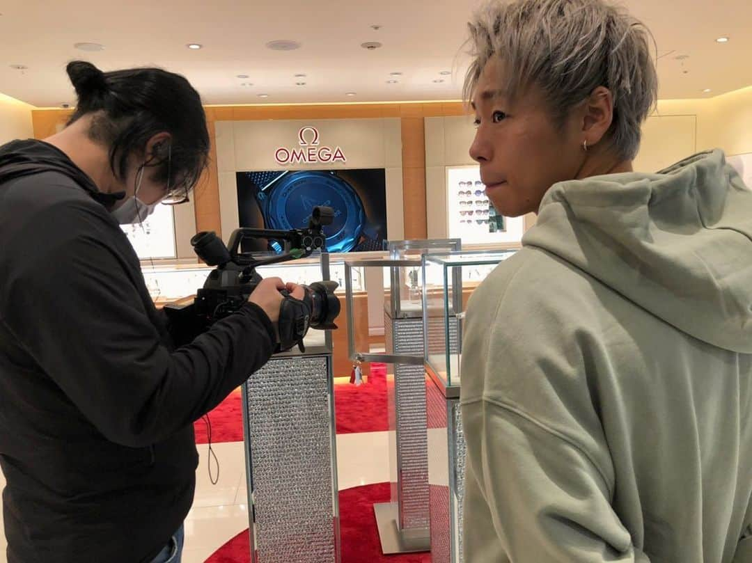 武尊さんのインスタグラム写真 - (武尊Instagram)「今日はOMEGAでお仕事🕰 007モデルとかオリンピックモデル カッコ良かった⌚️ @omega」3月26日 17時02分 - k1takeru