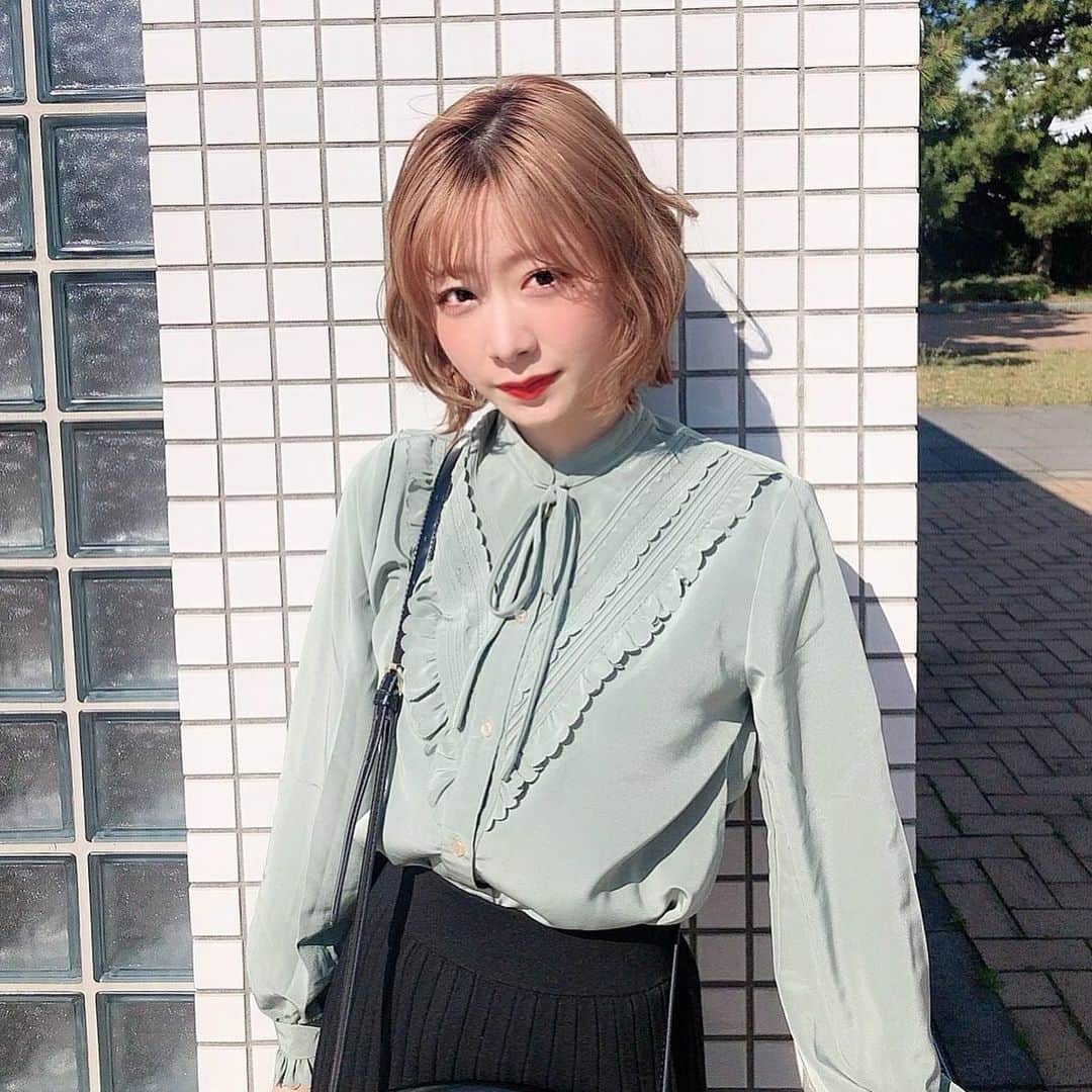 てぃーみきのインスタグラム：「最近買ったお気に入りのお洋服☺︎ YouTubeで紹介しようかな〜 . . #fashion  #code」