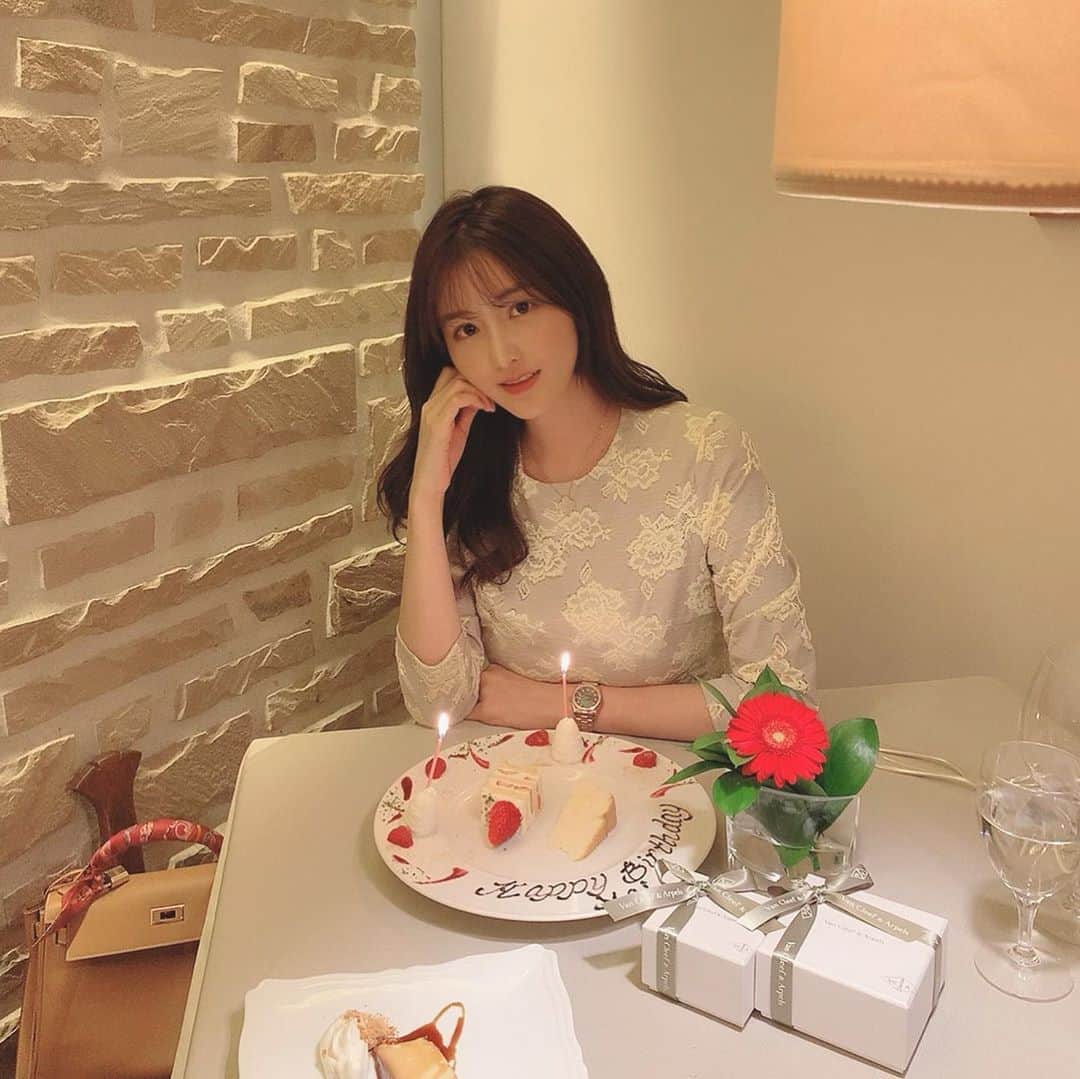 葉加瀬マイのグルメインスタ