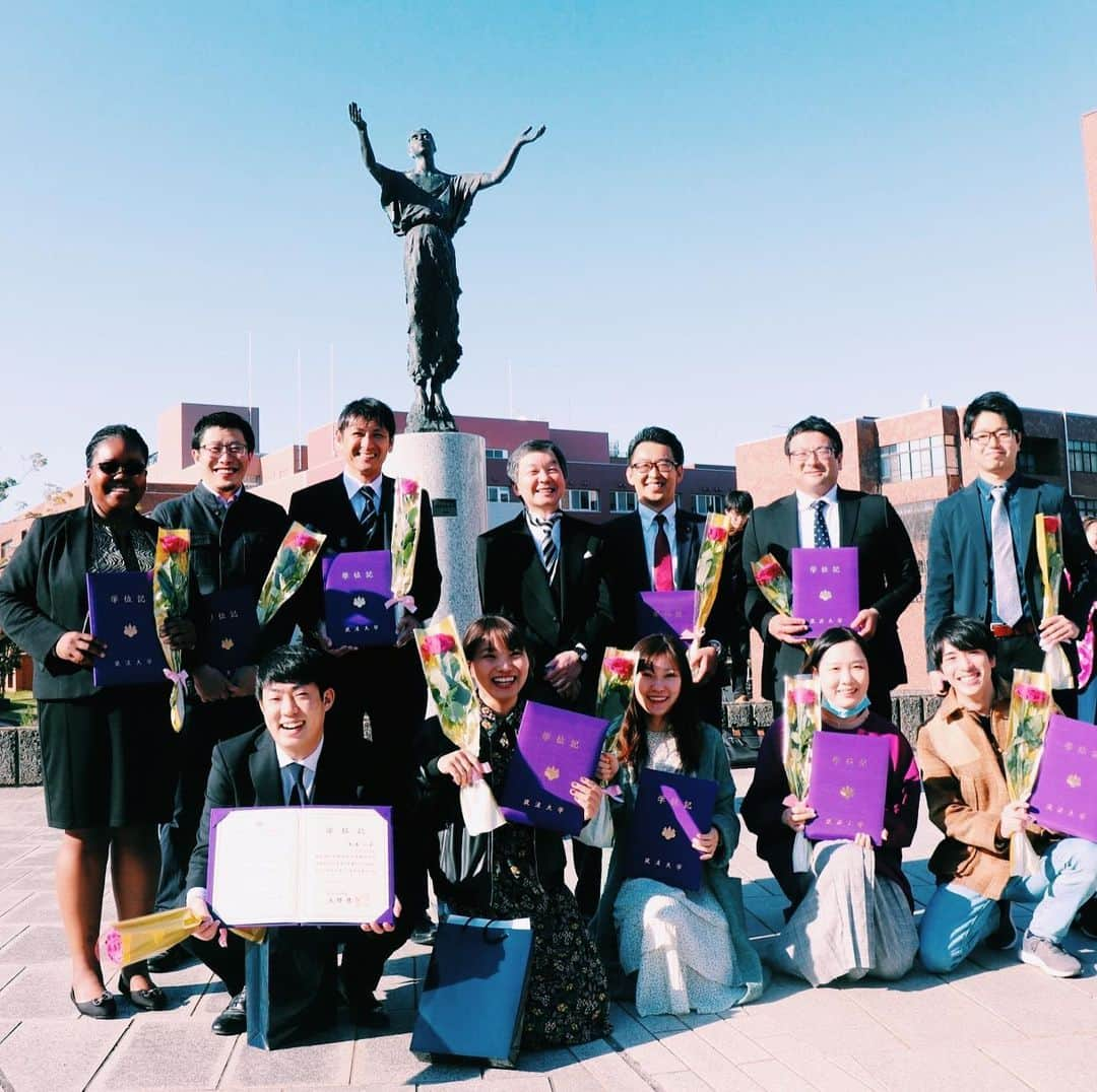 中田浩二さんのインスタグラム写真 - (中田浩二Instagram)「筑波大学大学院 システム情報工学研究科 社会工学専攻 社会工学学位プログラム 博士前期課程を修了しました〜！ たくさんの支えがあり、充実した学生生活を送れました！ 特に大澤先生をはじめとした、都市計測実験室のみんなには、本当に感謝です！ これから、筑波大学で学んだことをしっかり活かせるように頑張ります！  #筑波大学  #大澤義明先生 #都市計測実験室  #大澤研  #感謝」3月26日 19時02分 - koji.nakata_official