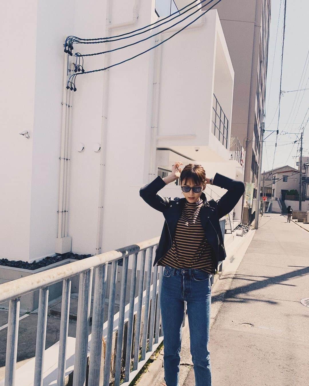 小屋春菜のインスタグラム：「今朝、初めてのカフェに入ってココア頼んだらモーニング セット出てきた！！ 朝ご飯お家で食べちゃったなぁと思いながらとても美味しく頂きました🤫 東京と違って、朝早くから営業してるカフェ多いから楽しいね名古屋☕︎ #名古屋　#名古屋カフェ　#モーニング  #朝活　＃🥐　#ootd #私服」