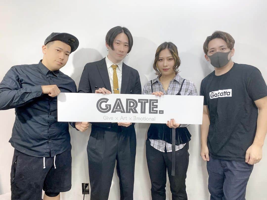 のインスタグラム：「美容室GARTEさんで動画撮影させていただきました。 ‪誰がやっても絶対に失敗しない女性に1番モテる髪型を教えていただきました！  #カブ婚  #婚活  #婚活YouTuber  #モテたい  @atsutoshi00  @issey_ohara  @hs0312mm」