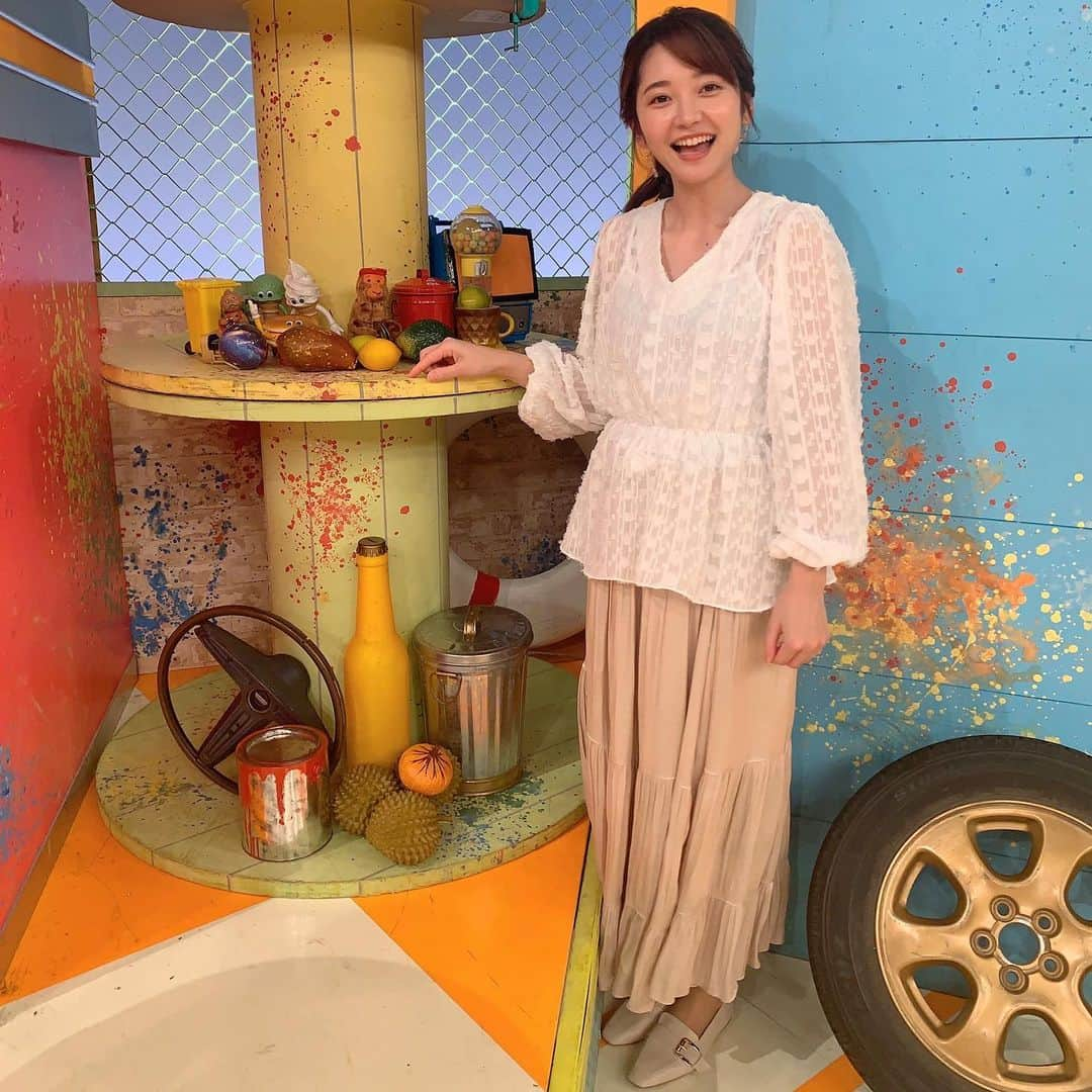 竹崎由佳さんのインスタグラム写真 - (竹崎由佳Instagram)「⁑ 今日の「所さんのそこんトコロ！」は、 お休みです☺︎ また来週お知らせします♬  今日も一日頑張りましょう💪 #衣装　#春コーデ  #所さんのそこんトコロ　#テレビ東京」3月27日 8時51分 - yuka__takezaki