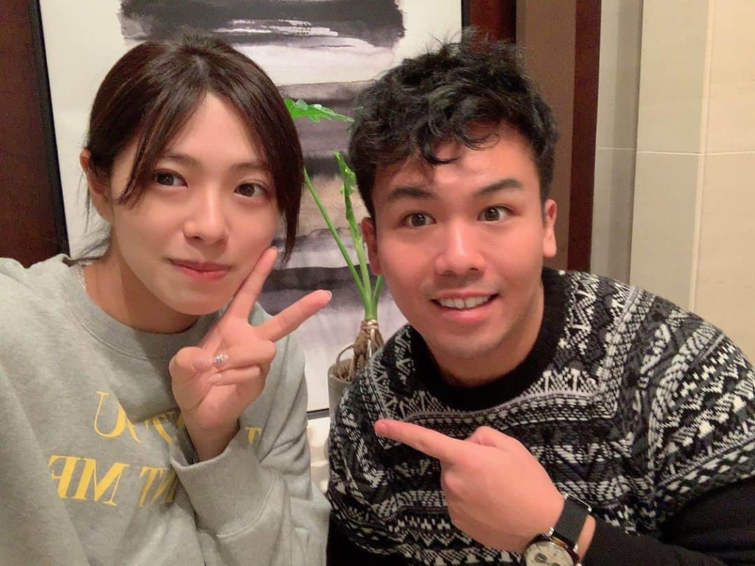 わちみなみのインスタグラム：「#ダブルベッド ﻿ ご視聴ありがとうございました🐤﻿ ﻿ 7日間同棲ということで﻿ はじめはすごく緊張していましたが、﻿ ﻿ たま平さんと楽しくドキドキしながら﻿ お互いのことをよく知れたと思います✨﻿ ﻿ どうやったら楽しくすごせるかな？﻿ と考えて生活した時間は人生でなかなか﻿ なかったので、すごく濃くて貴重でした🌷﻿ たま平さんは7日の間で﻿ 色んな◯◯平を見せてくださり﻿ たくさん笑いましたね🌼🌼﻿ ﻿ こんな機会を与えてくださったスタッフの﻿ みなさまに感謝です。﻿ ﻿ ﻿ 毎週オンエア後ライブも見てくれて﻿ ありがとうございました😊💛﻿ #ダブルベッド最終回ありがとうございました #ダブルベッド  #林家たま平 さん #わちみなみ」
