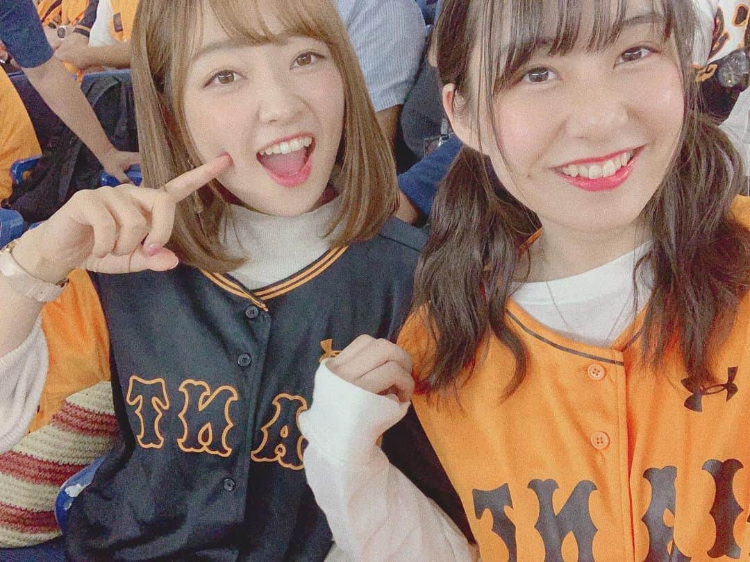 布施柚乃さんのインスタグラム写真 - (布施柚乃Instagram)「🧡﻿ ﻿ 自分を大切にしてくれる人を﻿ ずーっと大切にしたいなって思った☻﻿ ﻿ ﻿ 自分を応援してくれる人を﻿ 全力で応援してあげたいなって思った☻﻿ ﻿ ﻿ 自分を信用してくれてる人を﻿ 心から信用しなくちゃなって思った☻﻿ ﻿ ﻿ 自分に優しくしてくれる人に﻿ いつでも優しくしていたいなって思った☻﻿ ﻿ みんな、好きな人を手放しちゃダメだよ🥺🤍﻿ #friend#friends#BFF#girl#girls#biglove#Venus#友達#仲良し#親友#仲間#好き#大好き#ありがとう#楽しい#ずっと一緒#フレンド#幸せ#ゆのふれんず#友#野球#巨人#ビーナス#野球観戦#スポーツ観戦#かわいい#ゆいりん#私の#おともだち」3月27日 2時02分 - yuno.fuse