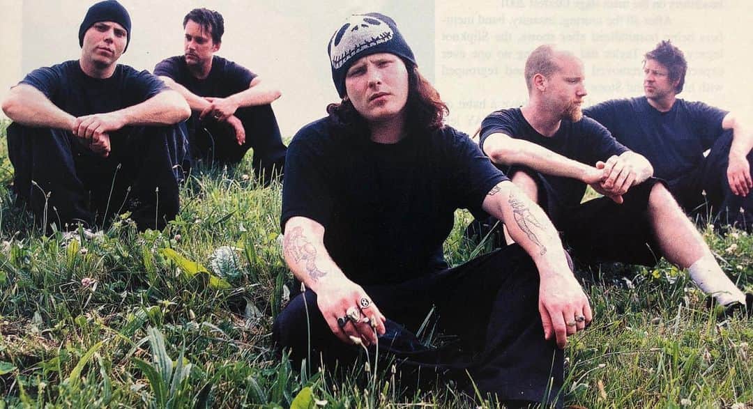 Stone Sourのインスタグラム：「Demo Session 13: Made of Scars  Made of Scars was written in 1996 but didn’t get recorded for the 1st time until summer of 2000. For whatever reason, it did not make the self-titled record but would make it on the Come what(ever) May record. - @joshrandofficial  Listen now at the link in our bio!」