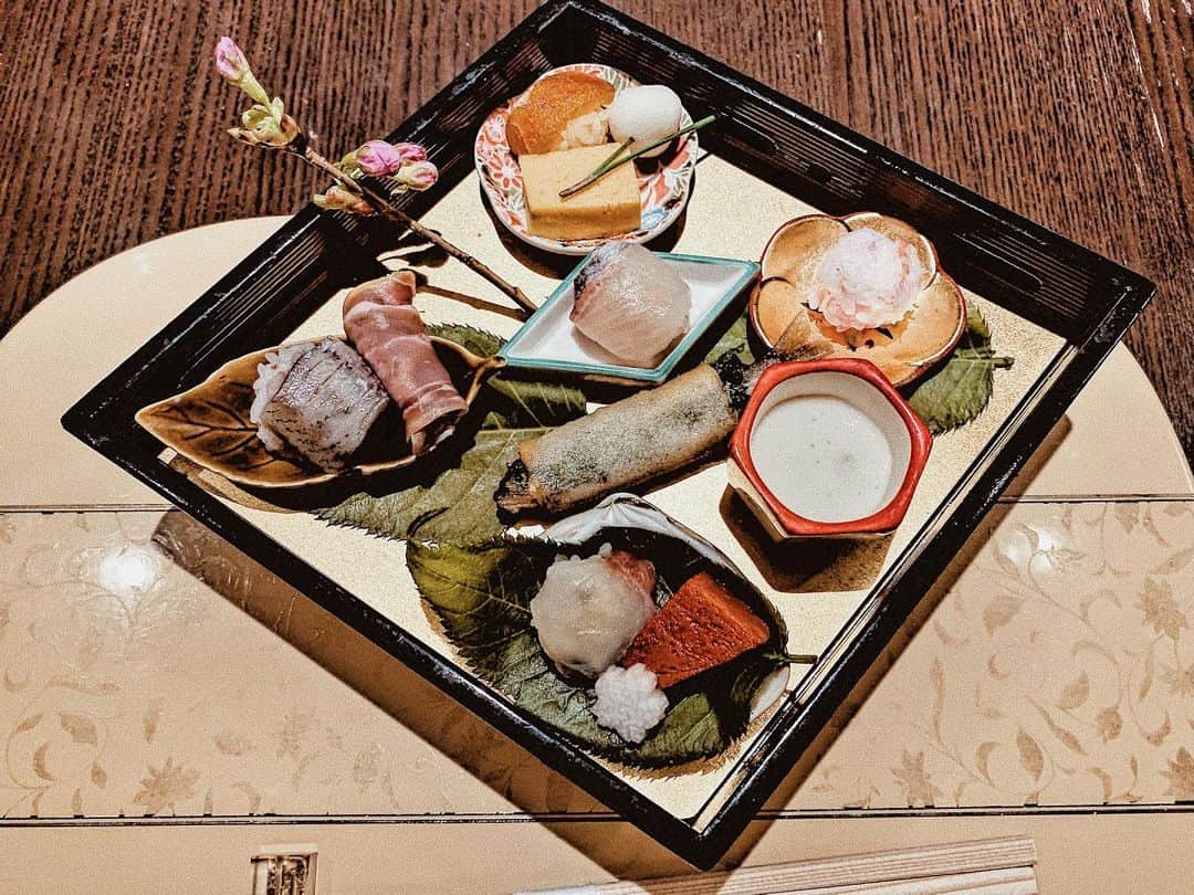 日下裕江のグルメインスタ