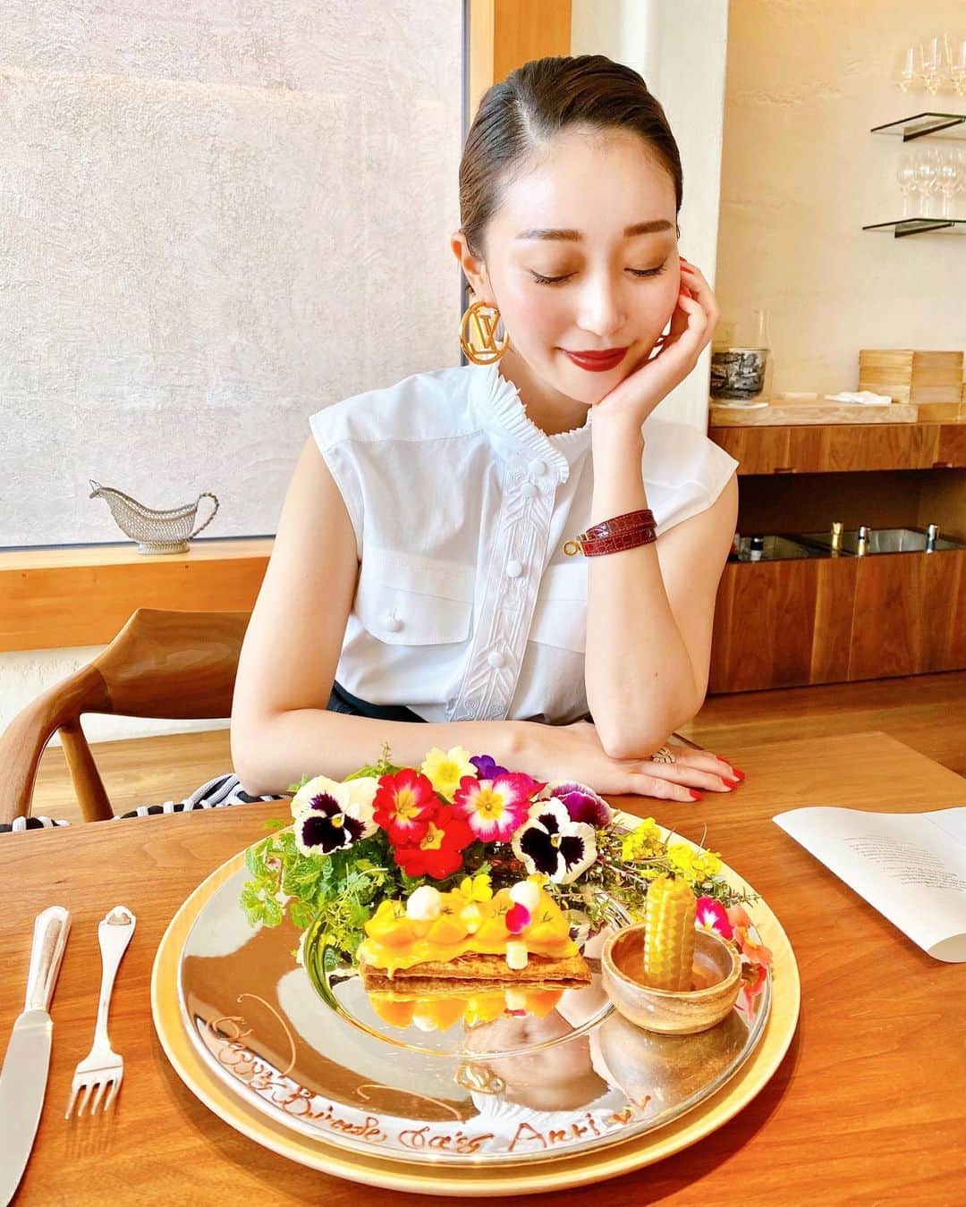 梅谷安里のグルメインスタ