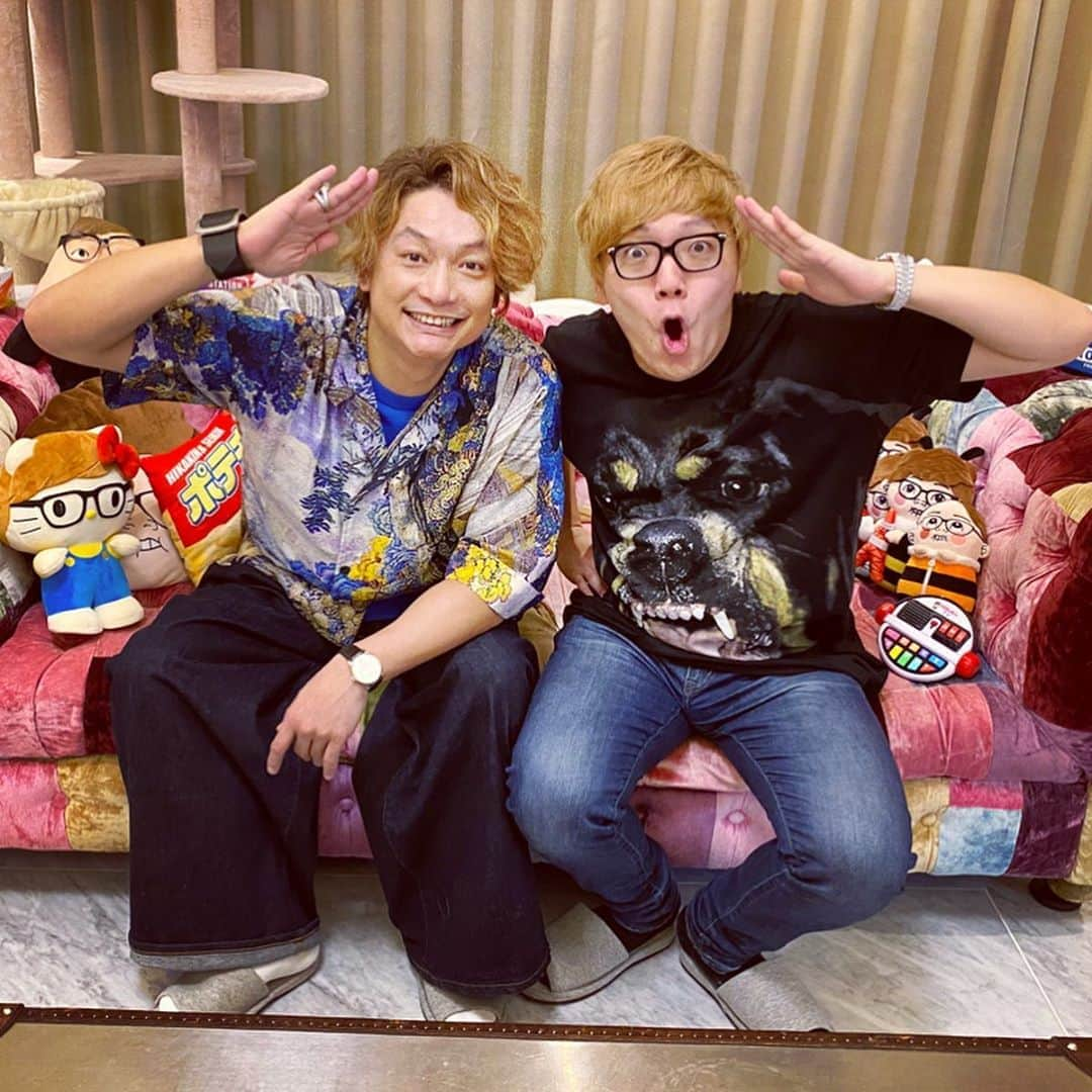 HIKAKINさんのインスタグラム写真 - (HIKAKINInstagram)「香取慎吾さん×ヒカキンでコラボ動画撮りましたー！ヒカキンTVと香取さんのYouTubeチャンネルで公開してます！是非ご覧下さい😎🤓🎉 #香取慎吾 #ヒカキン #YouTube」3月27日 18時37分 - hikakin