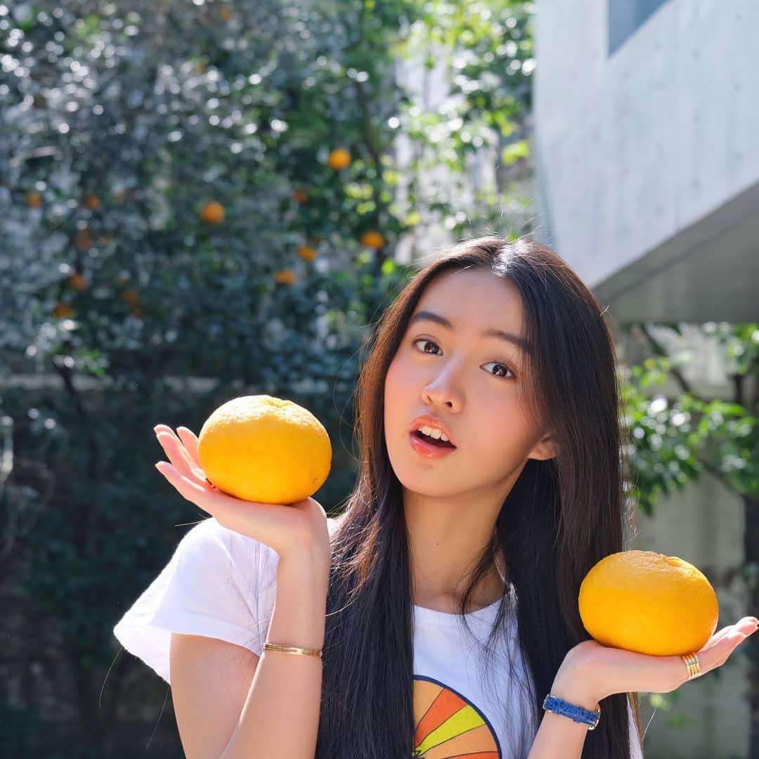 kokiさんのインスタグラム写真 - (kokiInstagram)「Oranges from the garden !! 📷 by sis ❤️」3月27日 10時40分 - koki