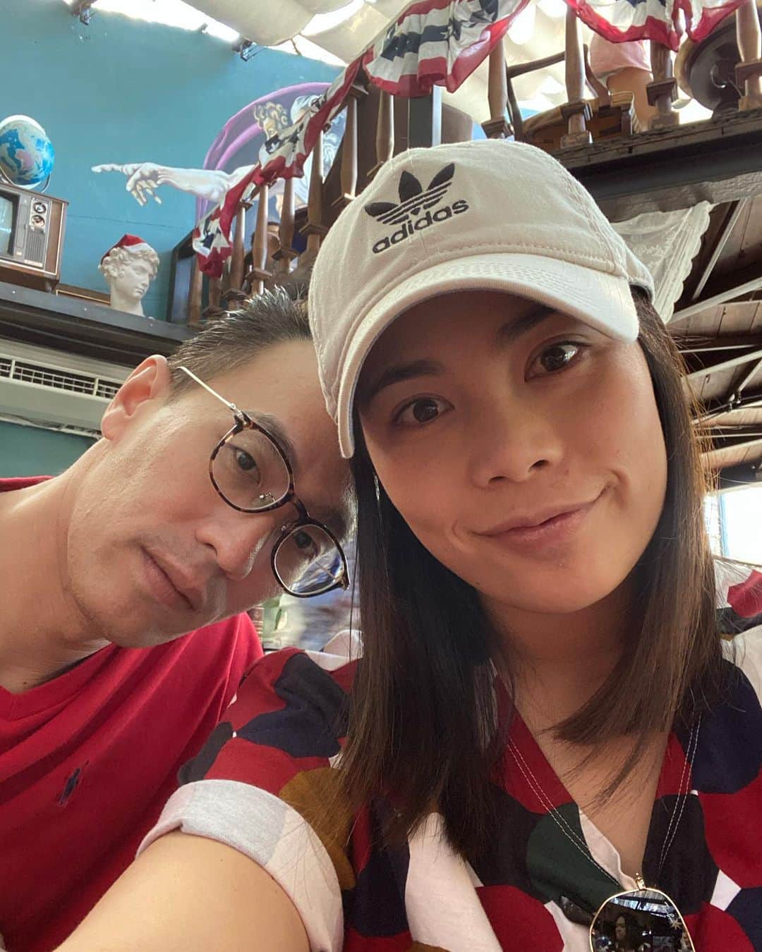 モリヤ・ジュタヌガーンのインスタグラム：「Happy birthday to my brother @sussmon_yui 🎂🎂stay safe and healthy na ka #MissYOUaLot #Love ❤️#jutanugarnfamily #momoriya」