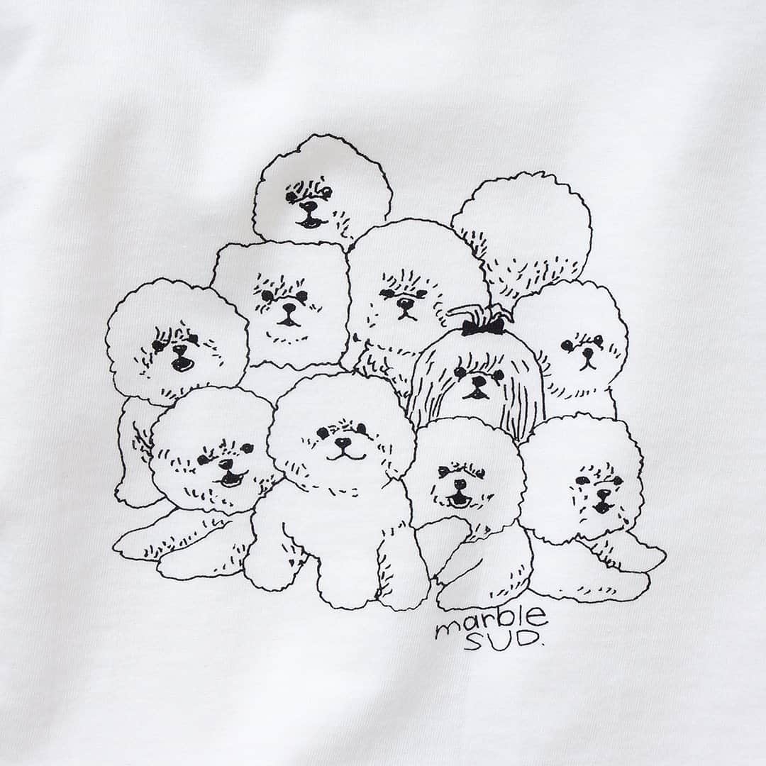 marbleSUD(マーブルシュッド) のインスタグラム：「本日発売！「URBAN RESEARCH DOORS」別注Tシャツは2種類！こちらは、ふわふわの綿毛のようなビションブリーゼが大集合。笑顔の子や何やら不機嫌そうな子まで。表情豊かなビション達に癒される事間違いなし！」
