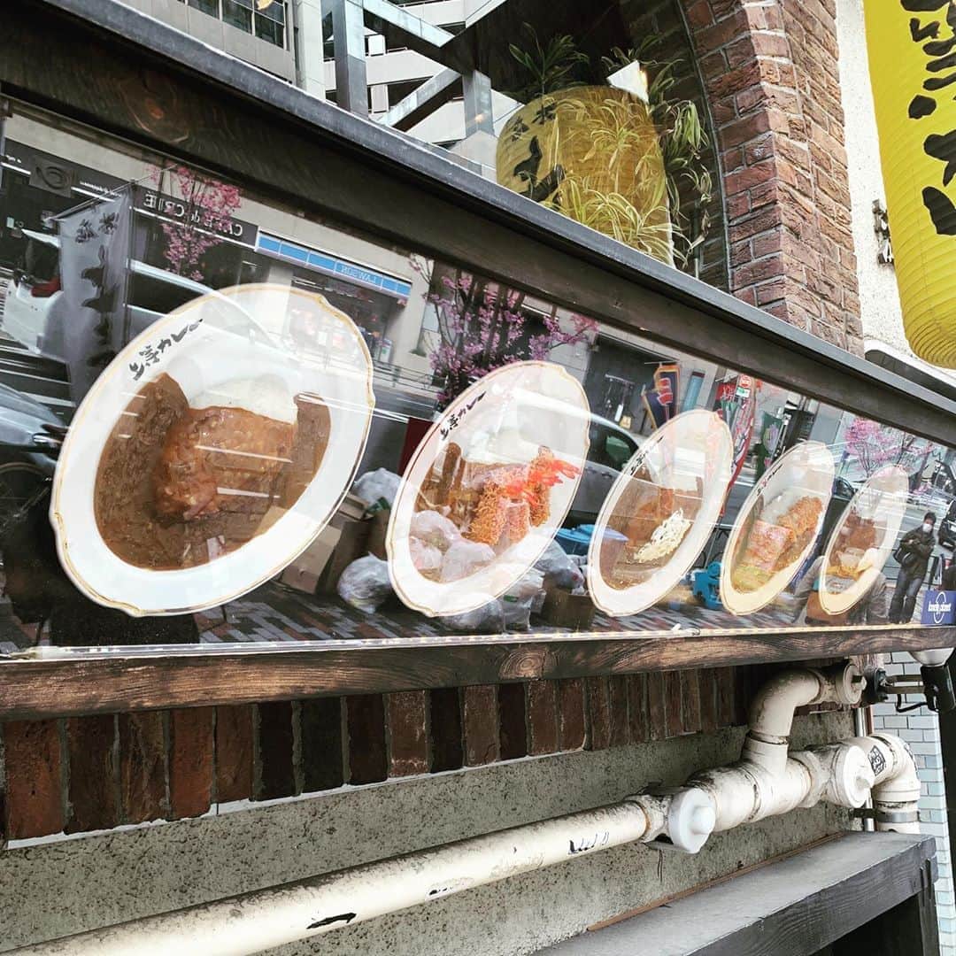 有吉弘行さんのインスタグラム写真 - (有吉弘行Instagram)「全部食べる。」3月27日 12時05分 - ariyoshihiroiki