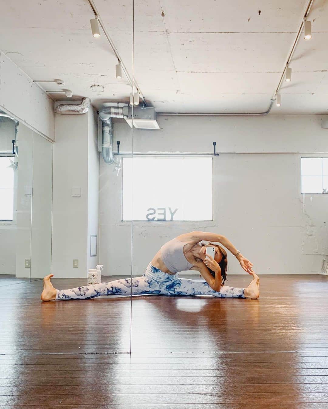 里見茜のグルメインスタ