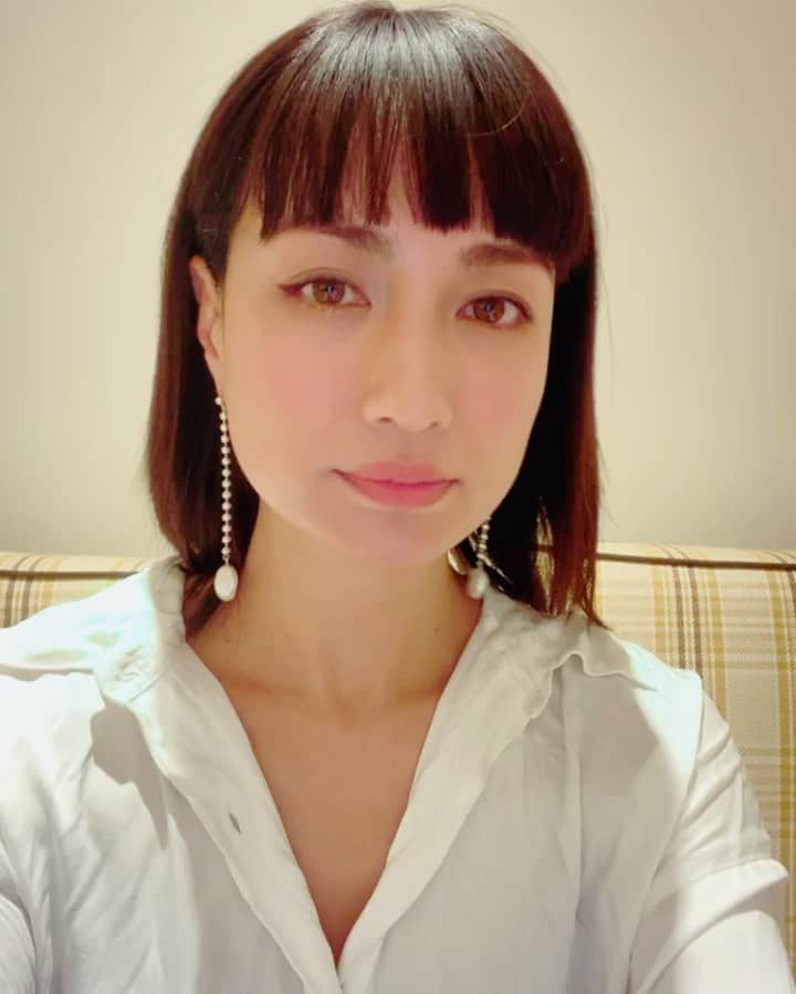 佐田真由美さんのインスタグラム動画 佐田真由美instagram Enasoluna Sow シルバーのボールチェーンの先にパールが 本当ステキ 3月27日 19時54分 Sadamayumi