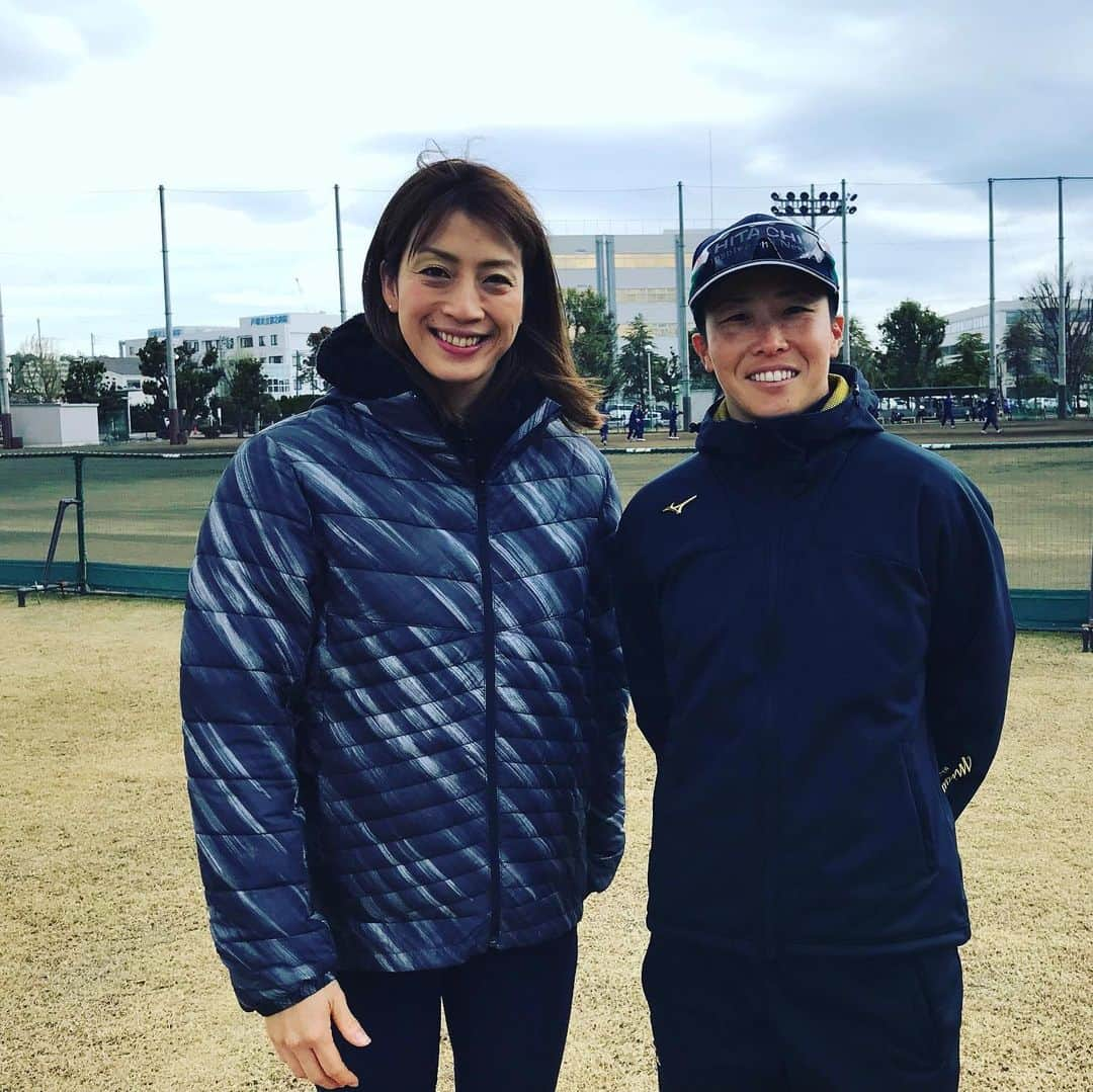 寺川綾さんのインスタグラム写真 - (寺川綾Instagram)「今日の報道ステーション。 スポーツコーナーでは、ソフトボールの山田恵里選手のインタビューをお伝えします🥎 アテネオリンピックで銅メダル、北京オリンピックでは主将として金メダルを獲得された山田恵里選手が、今回オリンピックが延期になったことについてお話を聞かせてくださいました🥎 #テレビ朝日 #報道ステーション #スポーツ #ソフトボール🥎 #山田恵里選手」3月27日 19時46分 - terakawaaya_official