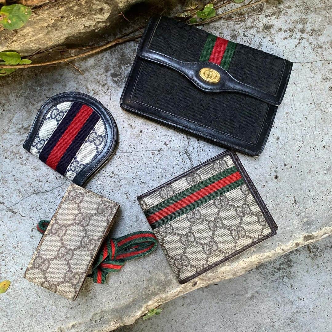 Vintage Brand Boutique AMOREさんのインスタグラム写真 - (Vintage Brand Boutique AMOREInstagram)「Gucci Sherry Line wallets and pouches #amorevintage #amoregentleman」3月27日 14時47分 - amore_tokyo
