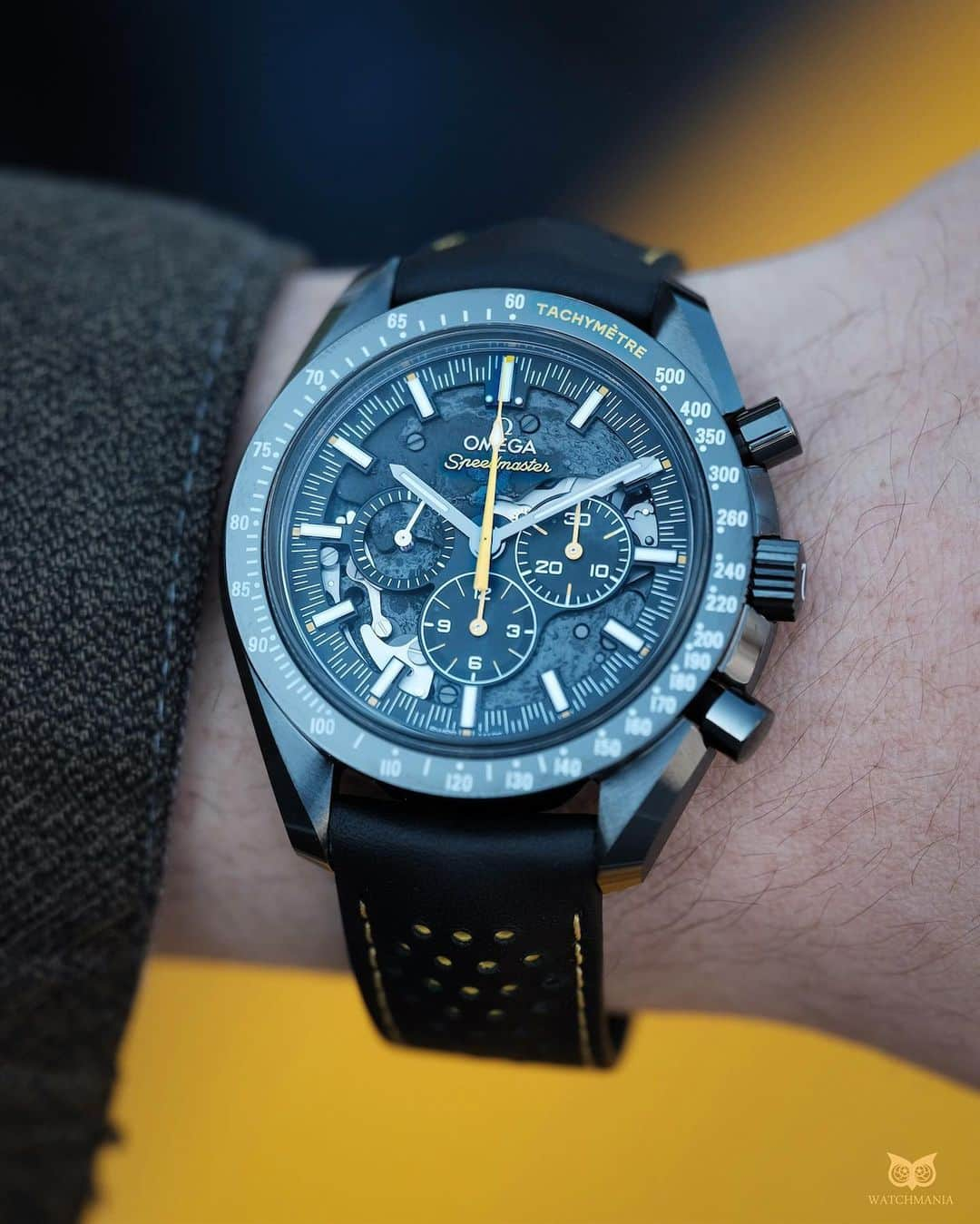 WATCHMANIAさんのインスタグラム写真 - (WATCHMANIAInstagram)「@Omega "Dark Side of the Moon" Apollo 8. In this 44.25 mm model, the Speedmaster’s lunar history is celebrated on the blackened movement, which has been laser-ablated to represent the moon’s surface. The near side can be seen through the blackened skeletonised dial, while the far side can be seen through the caseback.  #omega #omegawatches #omegaspeedmaster #speedmaster #apollo8 #darksideofthemoon #speedmasterapollo8 #watchmania」3月27日 16時48分 - watchmania