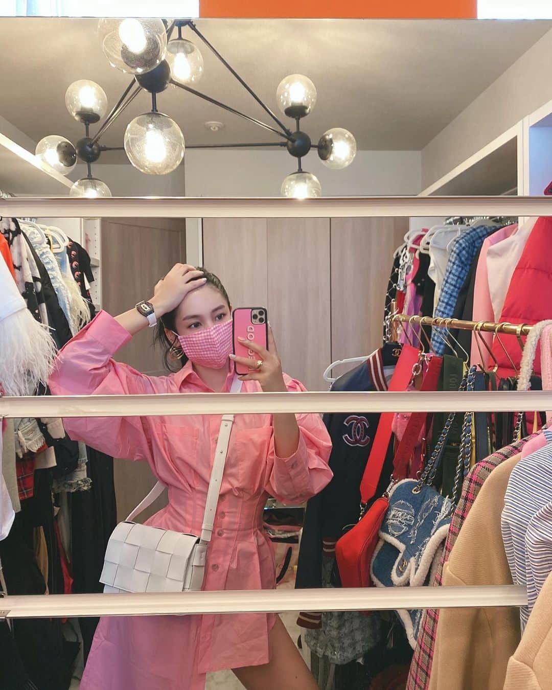 megbabyのインスタグラム：「手作りマスク🌸😷🤍🏡」
