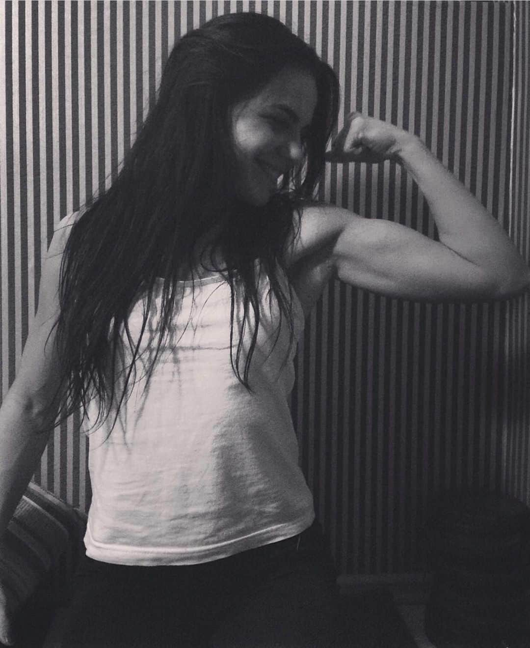 marinaさんのインスタグラム写真 - (marinaInstagram)「🏋🏻」3月28日 4時22分 - vi.marina