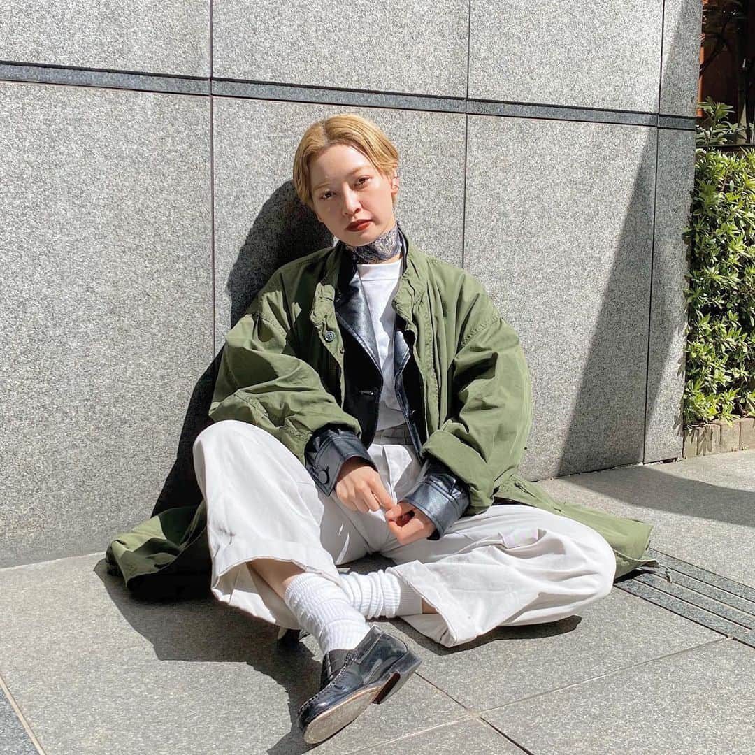 のインスタグラム：「＊ブランドはwearにて コロナが続いて今日はついに在宅ワーク 影響がすごいよ〜早く終われ〜 . #ootd#fashion#メンズライク#古着好きな人と繋がりたい#古着#古着コーデ#おしゃれさんと繋がりたい#フリクロ#フルジョ#コーデ#コーディネート#instagood#outfit#instalike#coordinate#mensfashion#used#kutir#poloralphlauren#ghbass#uniqlo」
