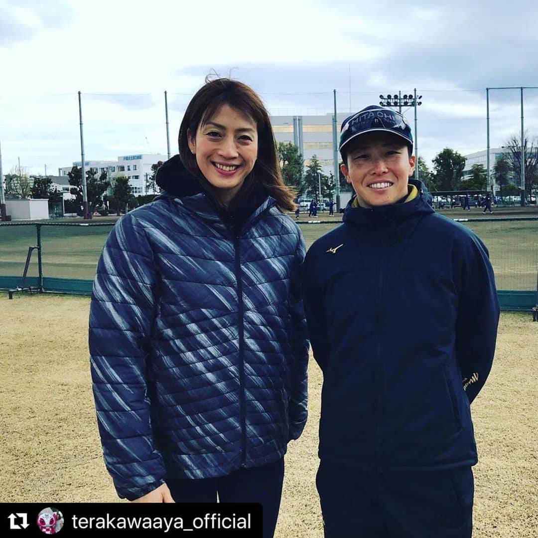 山田恵里のインスタグラム：「#Repost @terakawaaya_official with @make_repost ・・・ 今日の報道ステーション。 スポーツコーナーでは、ソフトボールの山田恵里選手のインタビューをお伝えします🥎 アテネオリンピックで銅メダル、北京オリンピックでは主将として金メダルを獲得された山田恵里選手が、今回オリンピックが延期になったことについてお話を聞かせてくださいました🥎 #テレビ朝日 #報道ステーション #スポーツ #ソフトボール🥎 #山田恵智選手」