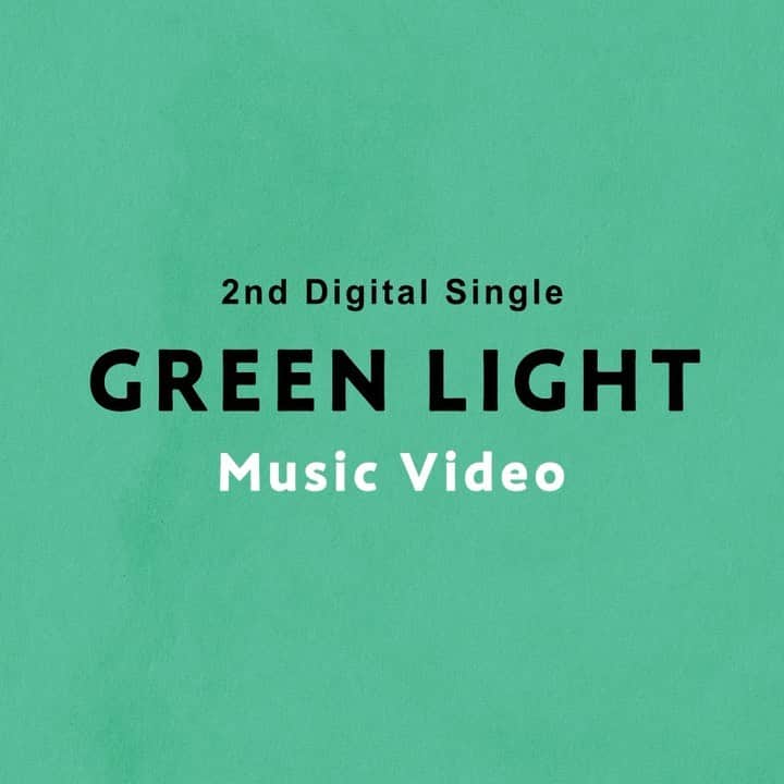 COLORCREATIONのインスタグラム：「“GREEN LIGHT”  MUSIC VIDEO 4/1(Wed) 21:00  Coming soon... #カラクリ #COLORCREATION #GREENLIGHT #ビタミンソング #春は必ず来る」