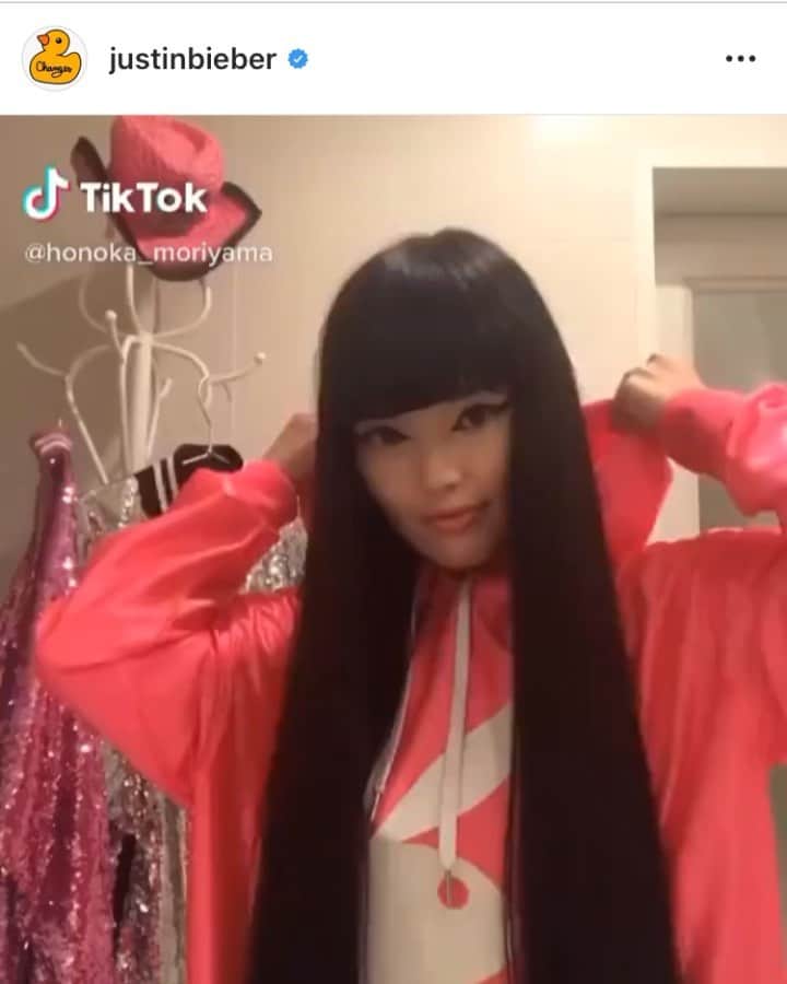 森山穂乃香のインスタグラム：「@justinbieber posted my video😭❤️BIG NEWS‼️ジャスティンビーバー本人が私の動画をインスタに載せてくれている👸🏻🇯🇵とうとうジャスティンビーバーに知られる日が来るとは、、、😭泣 Thank you so much @justinbieber 🙏🏻✨✨✨ #comearoundmechallenge #comearoundme #justinbieber #changes #HonokaMoriyama」