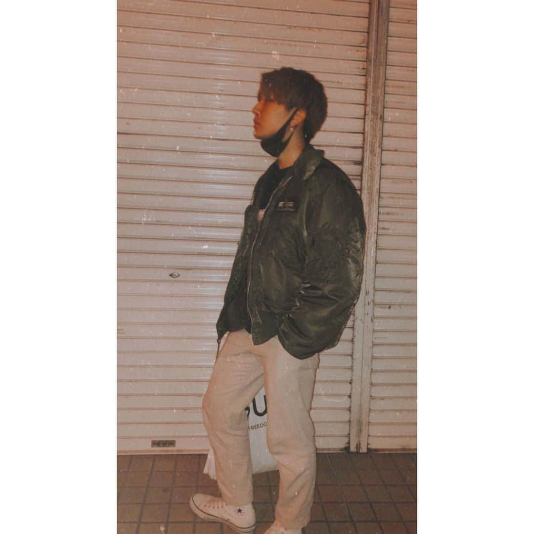 鈴木聖七のインスタグラム：「渋谷いって下北ぶらついた今日この頃のおれら。 (昨日なんていえねぇ)  #ポンポンポーンて言うんじゃなかろーかって感じ出ております #最後はやっぱり彼女とパシャみ 📸」