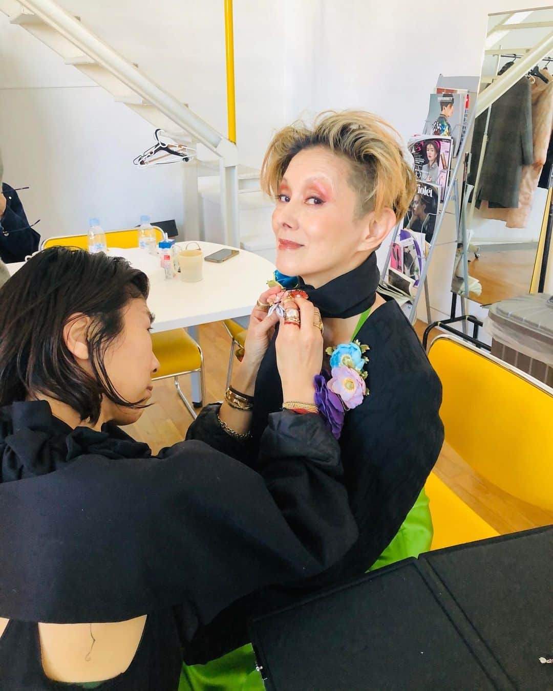 夏木マリさんのインスタグラム写真 夏木マリinstagram このような 沢山のお洋服の中から 色々着させていただいた フリーマガジン T Japan の ファッションページインタビュー 明日からでまーす Tjapan Tmagazinejapan Fashion Interview 印象派neo