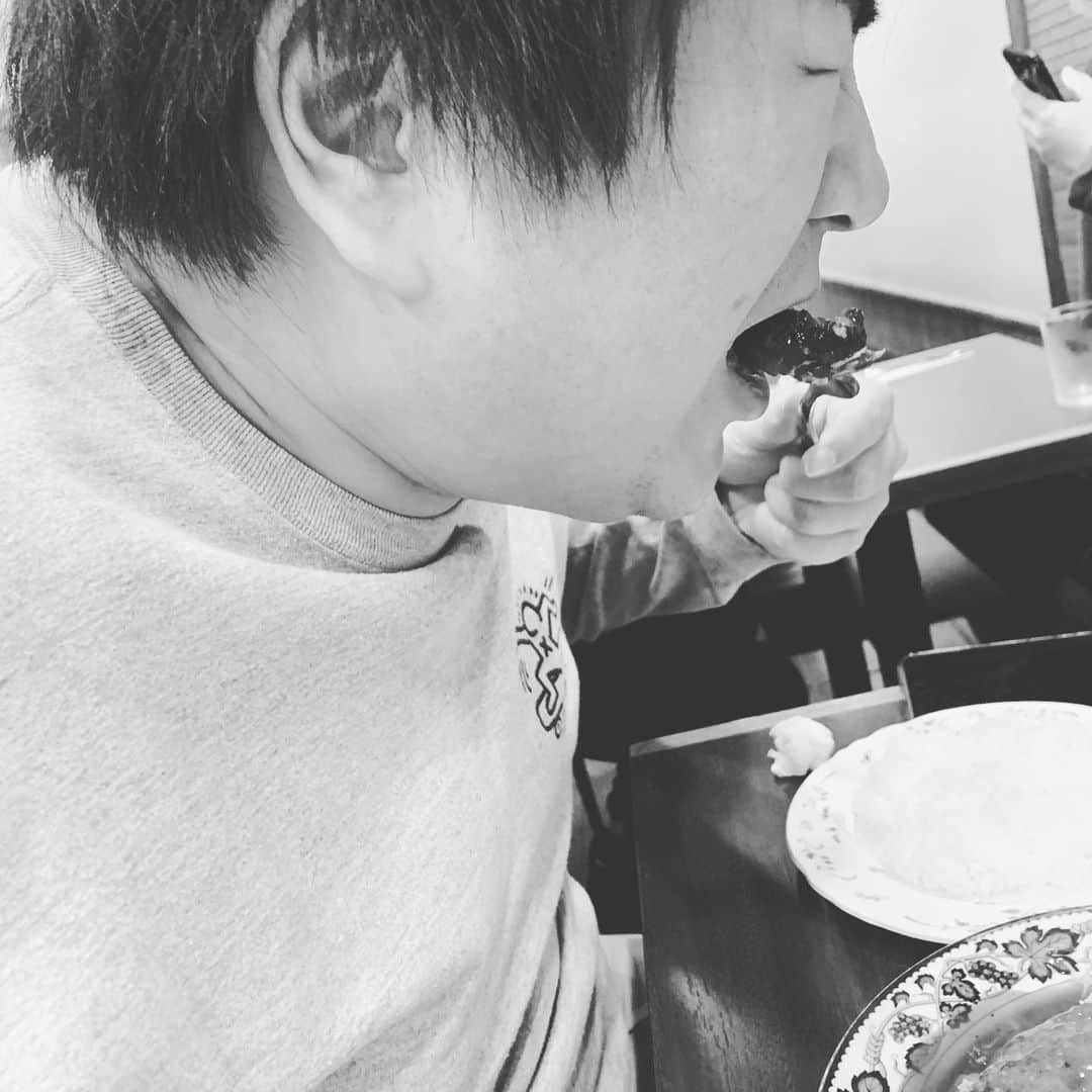 中野周平さんのインスタグラム写真 - (中野周平Instagram)「きん食べ！」3月27日 23時44分 - nakano_krkr